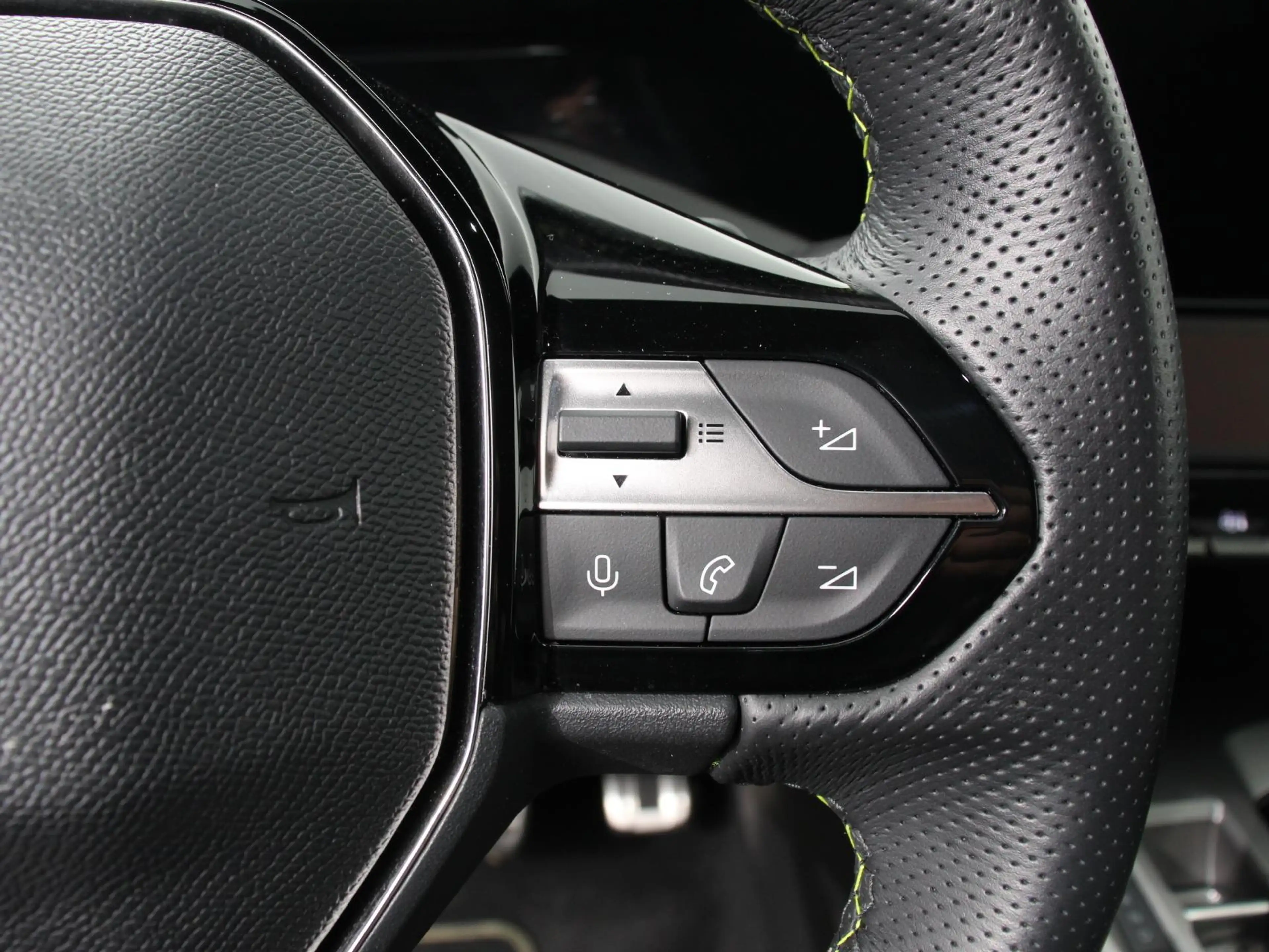 Peugeot 308 1.2 PureTech Automaat GT Climate control Adaptive — photo 12