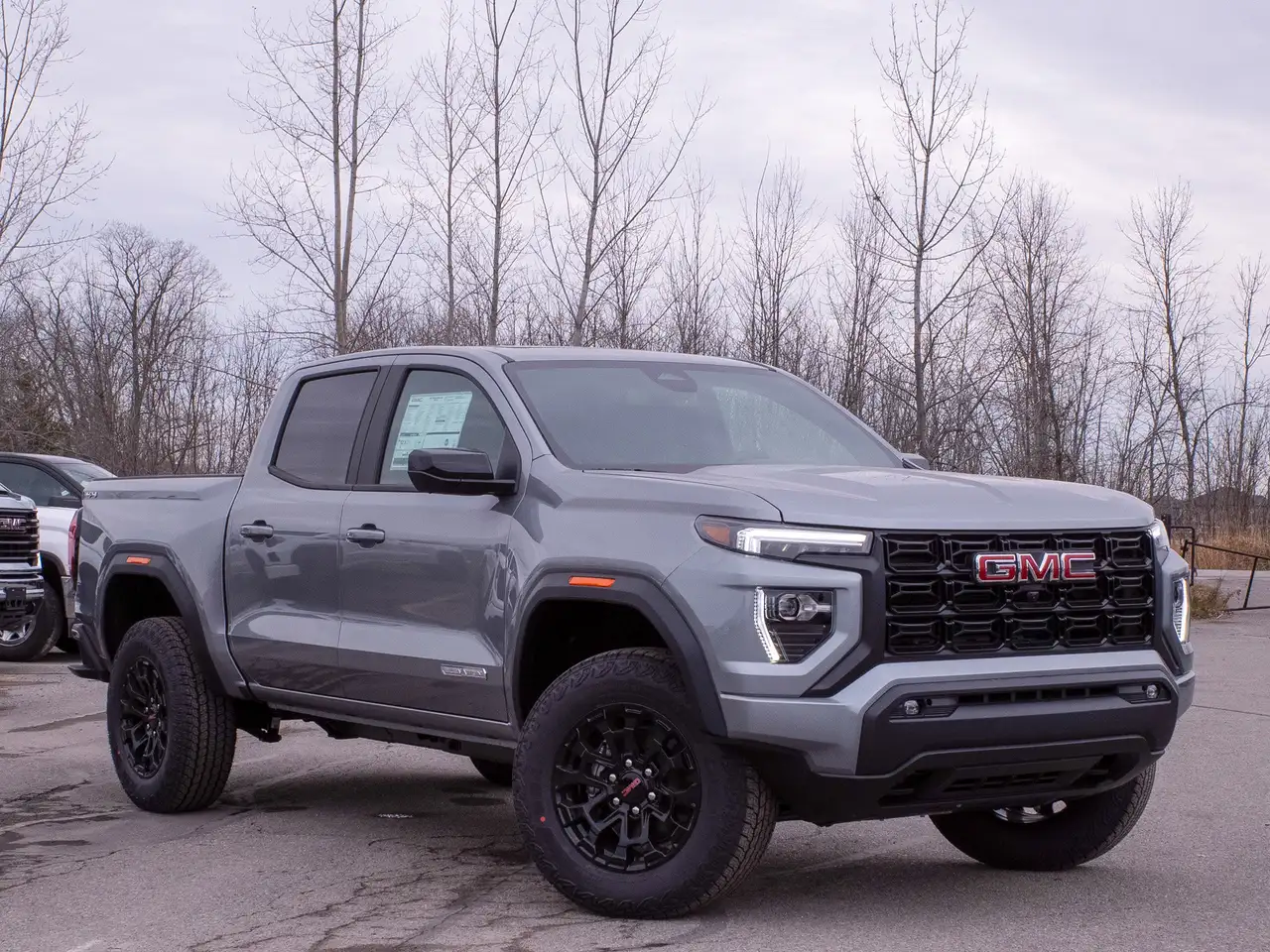 GMC Canyon снимка GMC Canyon