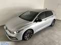 Volkswagen Golf VIII 1.5 TSI Active NAVI KLIMA PDC REAR VIEW Silber - thumbnail 4
