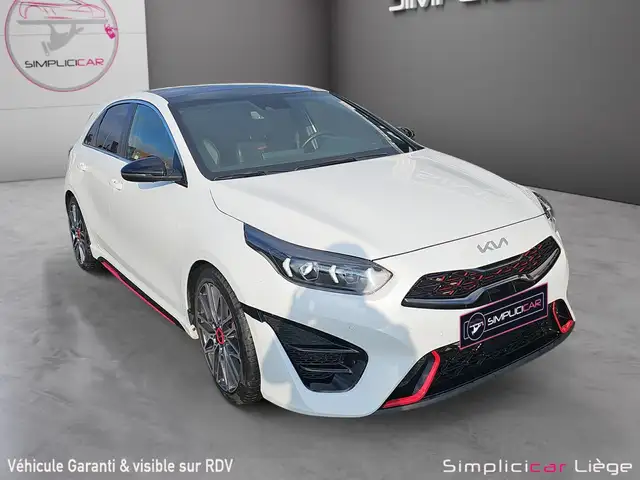 Kia Ceed / cee'd Ceed GT 1.6 T-GDi GT ISG DCT