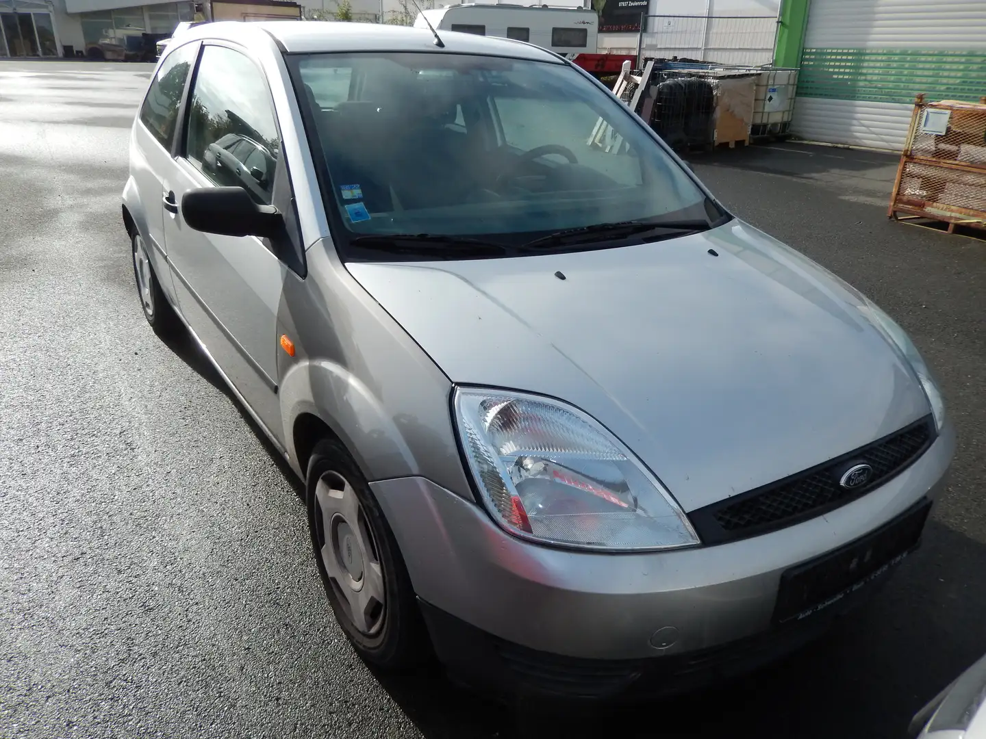 Ford Fiesta 1.3 Klima Silber - 2