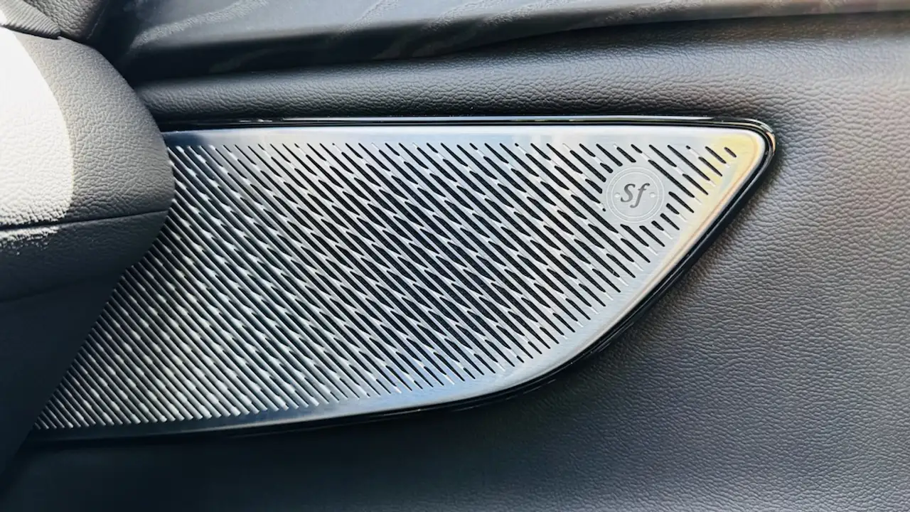 Maserati Grecale 2023 — фото 9