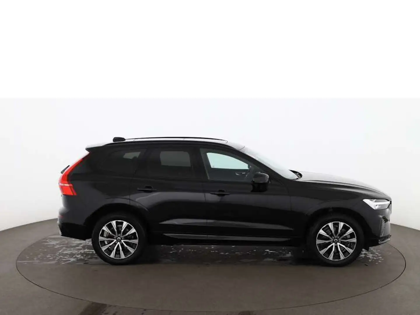 Volvo XC60 B4 Plus Dark AWD Aut LED AHK SKY RADAR NAVI Schwarz - 2
