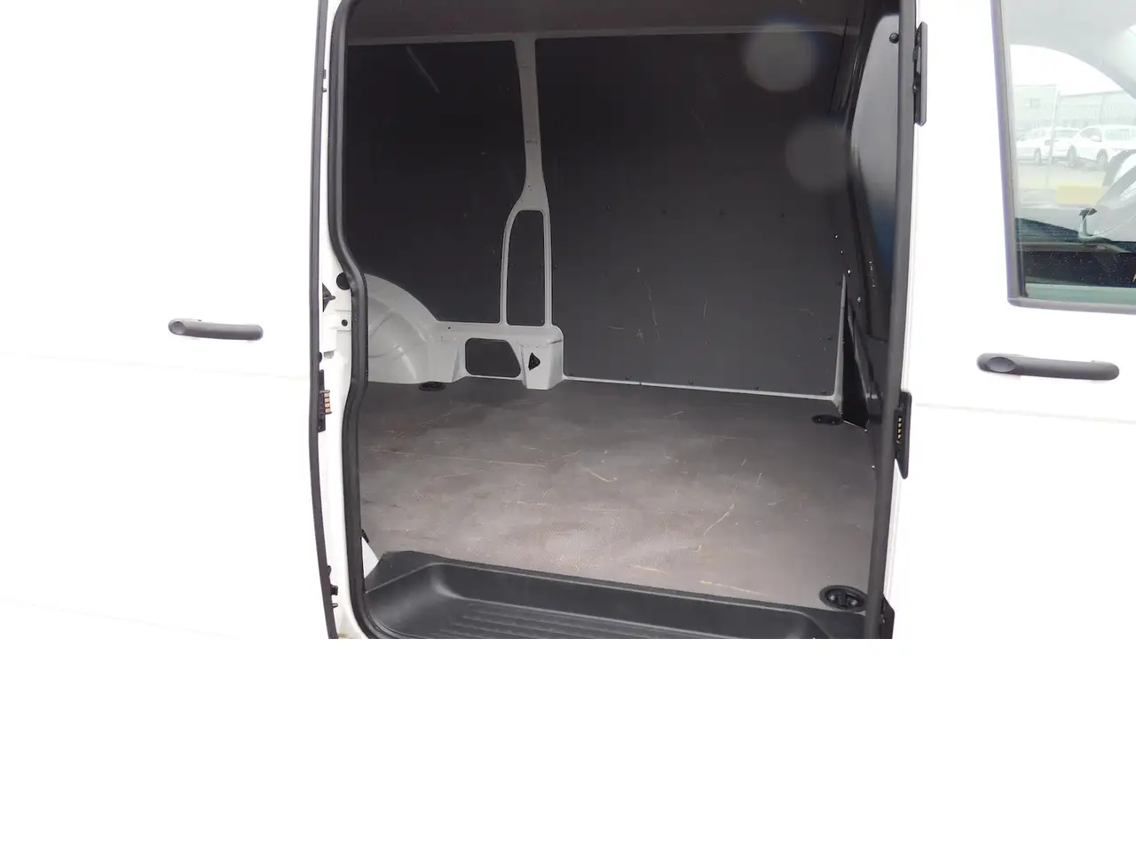 Volkswagen T6.1 Transporter 1 Abt e- Lang 4-Gang Automatic, миниатюра 5