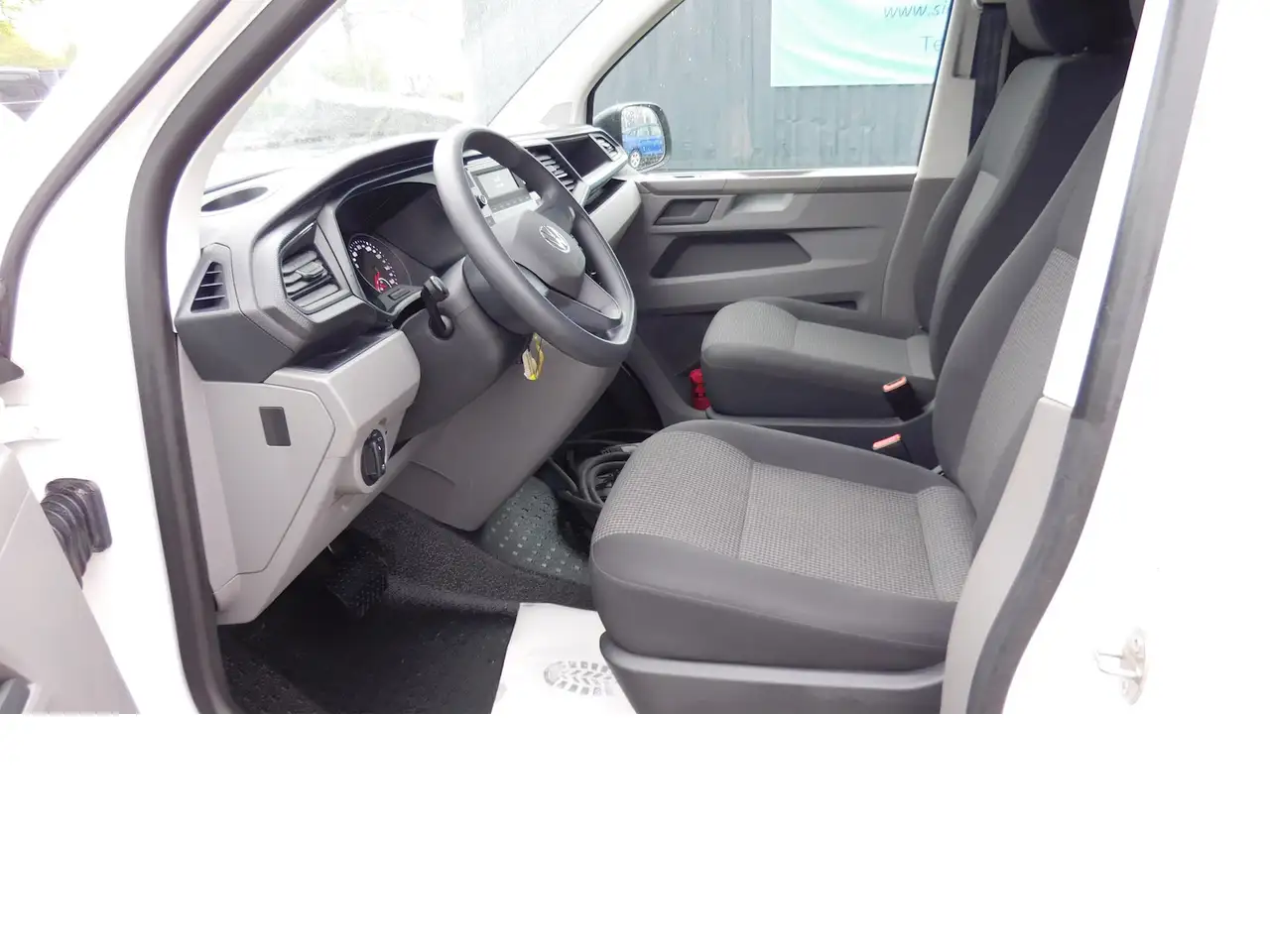 Volkswagen T6.1 Transporter 1 Abt e- Lang 4-Gang Automatic, миниатюра 8