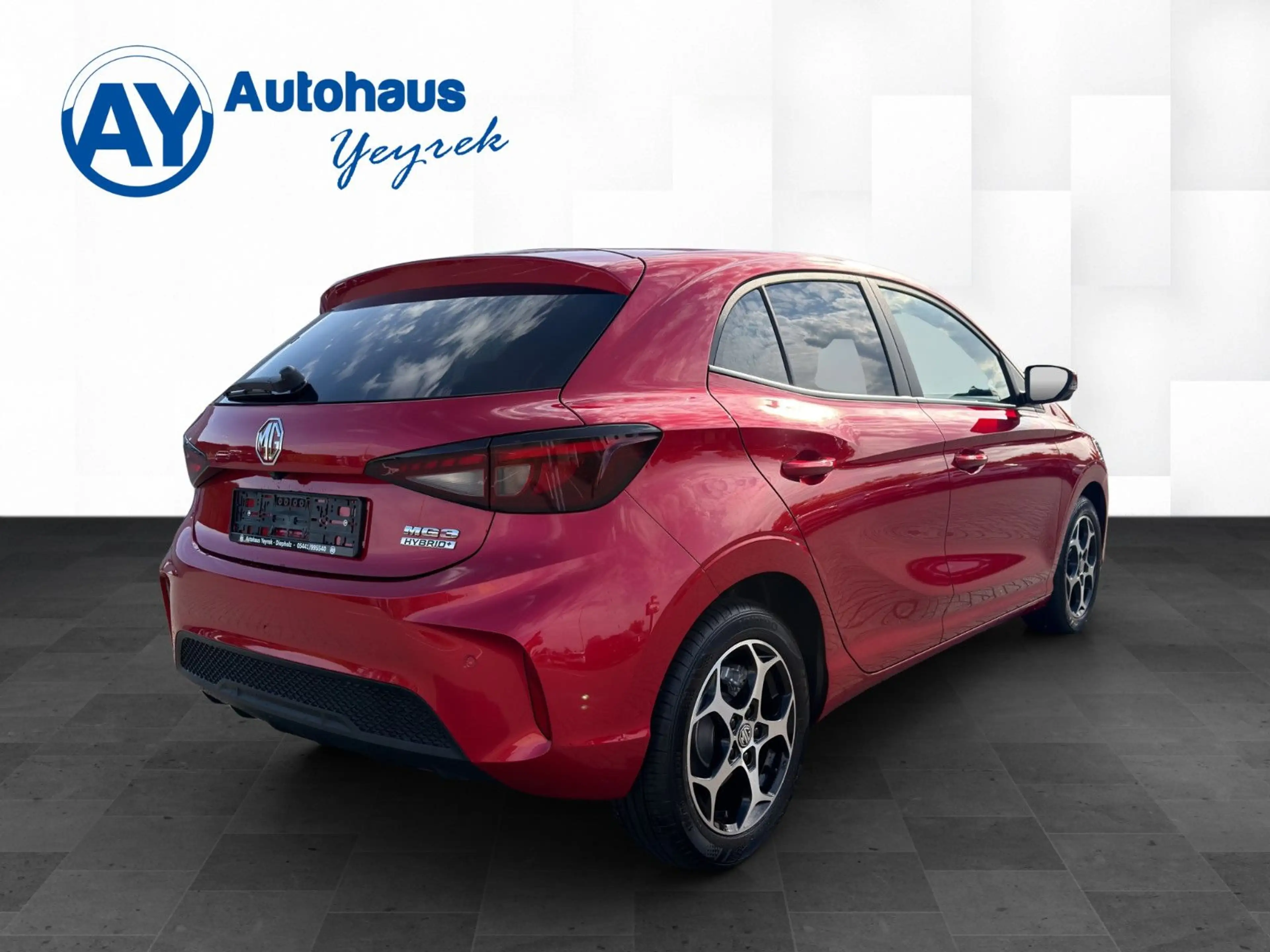 MG MG3 1.5 Hybrid+ 143 kW Luxury *ACC*APP*360*SHZ* — photo 5
