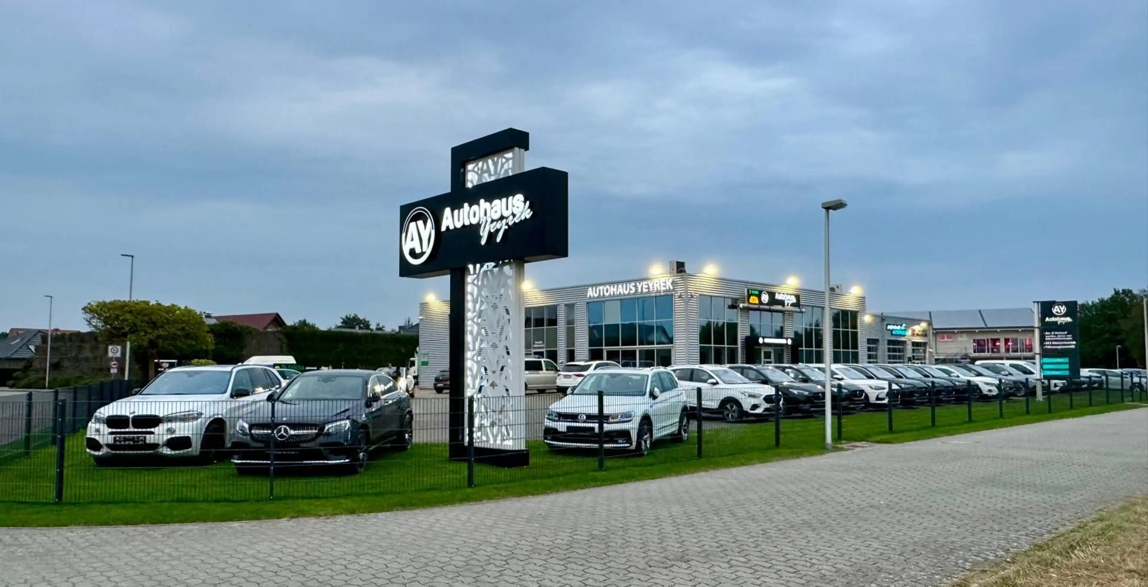 MG MG3 1.5 Hybrid+ 143 kW Luxury *ACC*APP*360*SHZ* — photo 21
