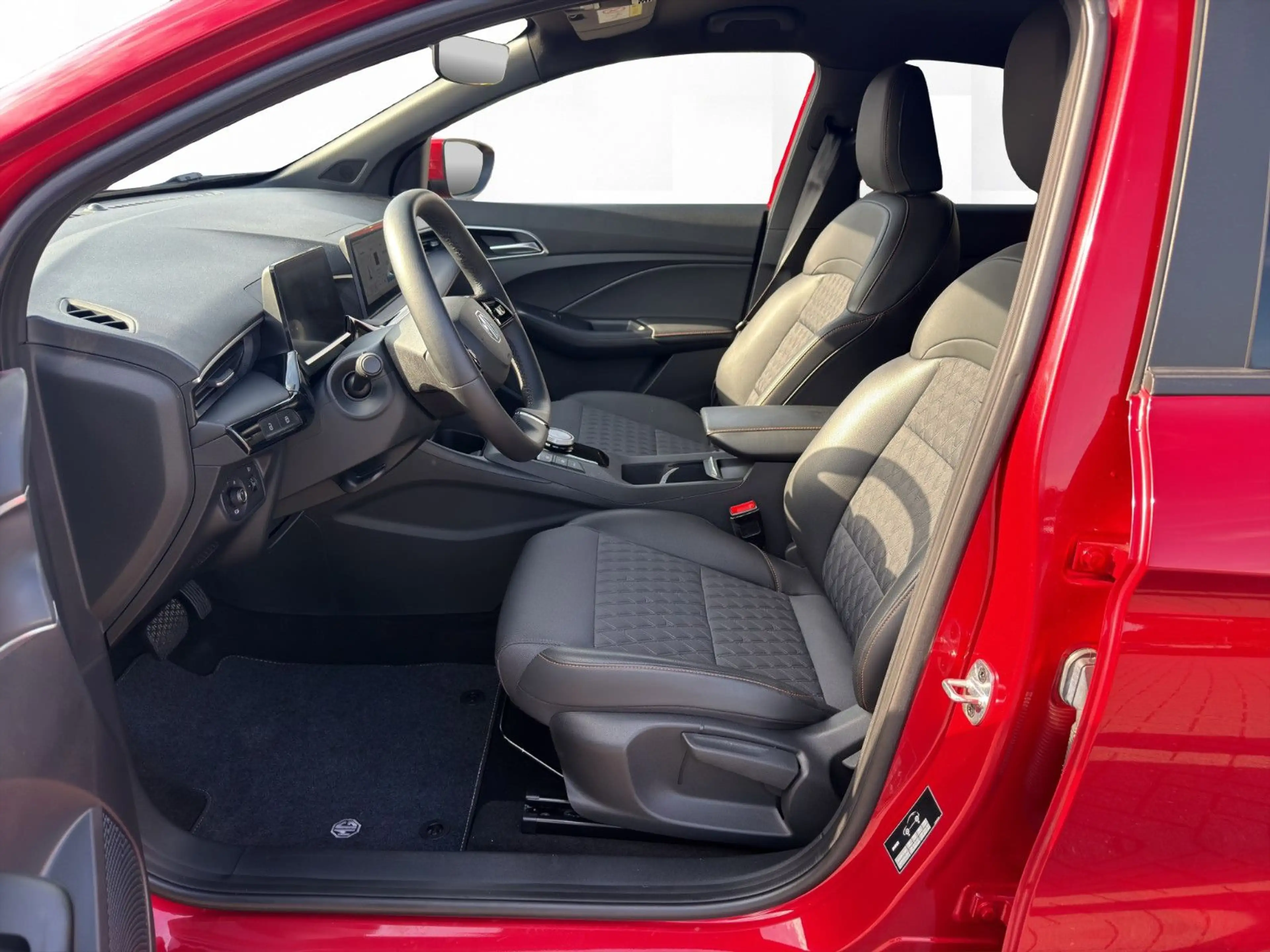 MG MG3 1.5 Hybrid+ 143 kW Luxury *ACC*APP*360*SHZ* — photo 10