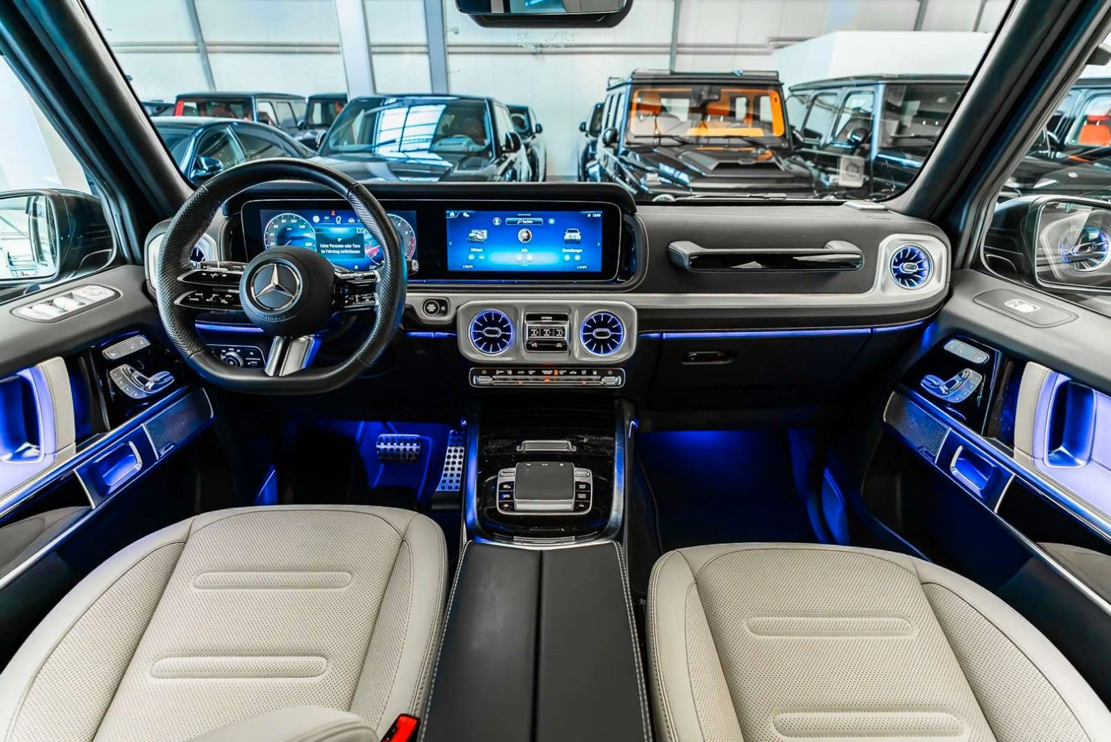 Mercedes-Benz G 500 AMG Line FACELIFT / EXCLUSIVE Line Inter. — photo 2