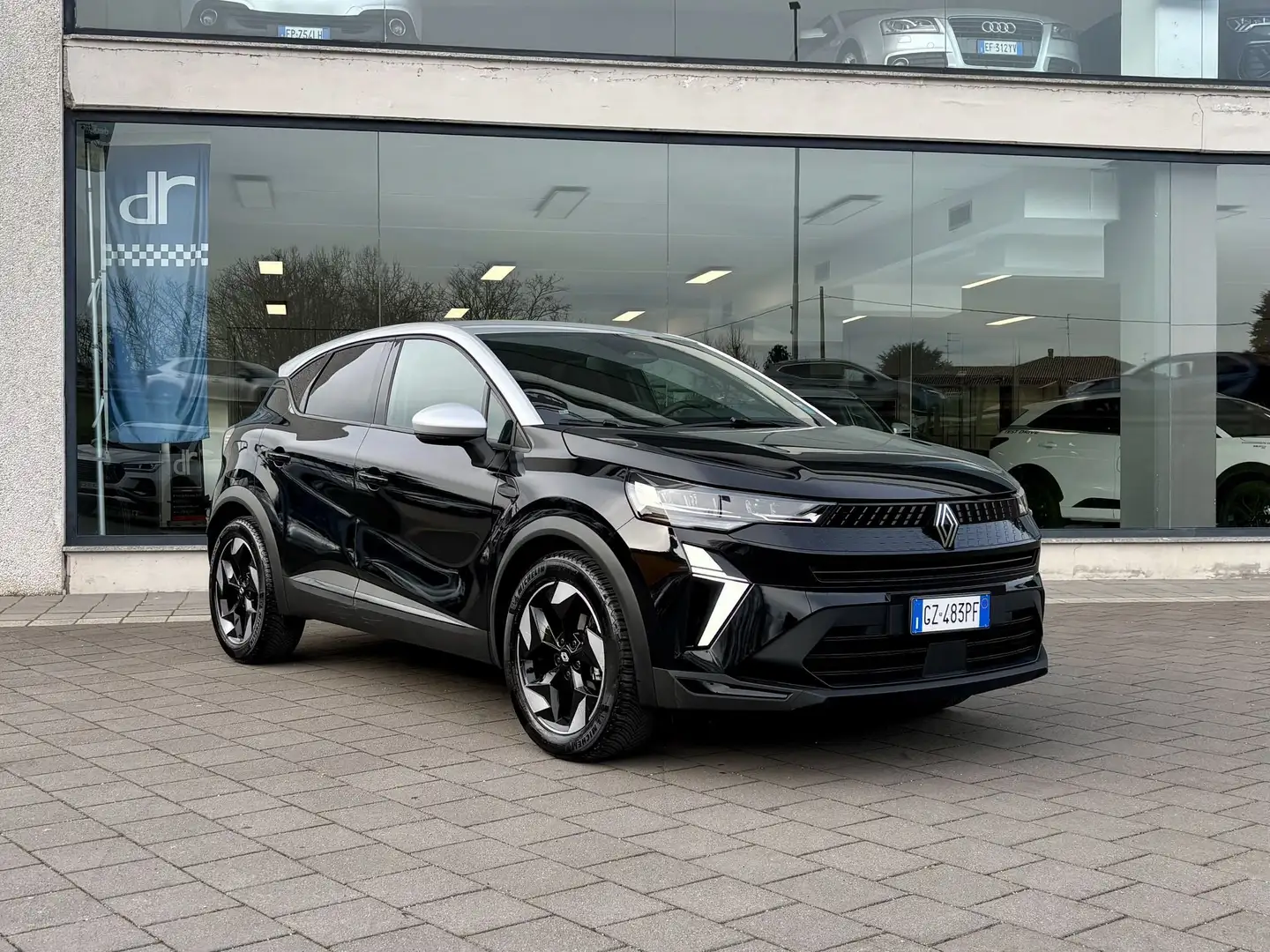 Renault Captur techno TCe 90 PROMO - 1