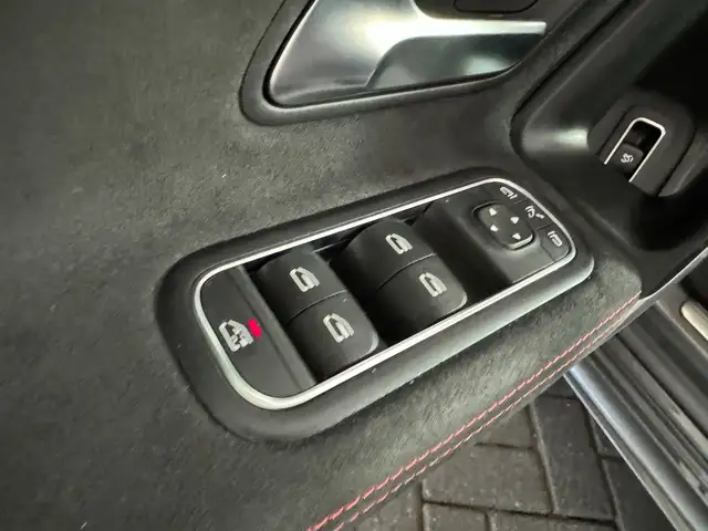 Mercedes-Benz A-Class view 15