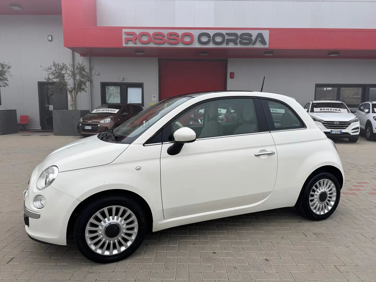Fiat 500 1.2 easypower Lounge Gpl 69cv Blanc - 1