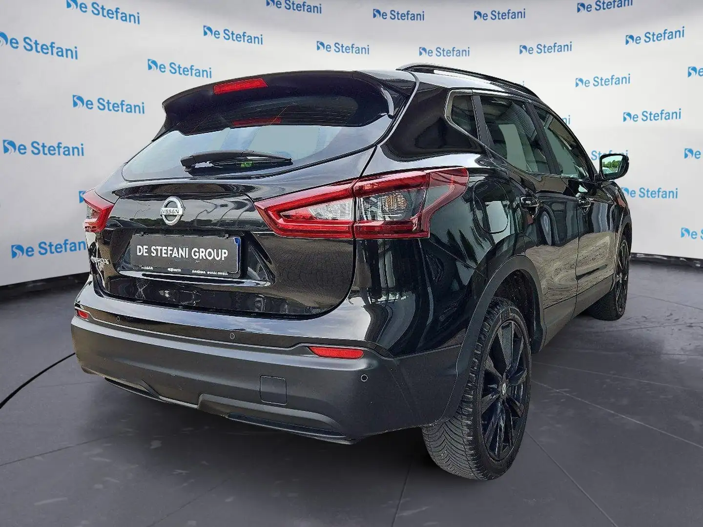 Nissan Qashqai Qashqai 1.5 dci N-Tec Start 115cv DCT Nero - 2