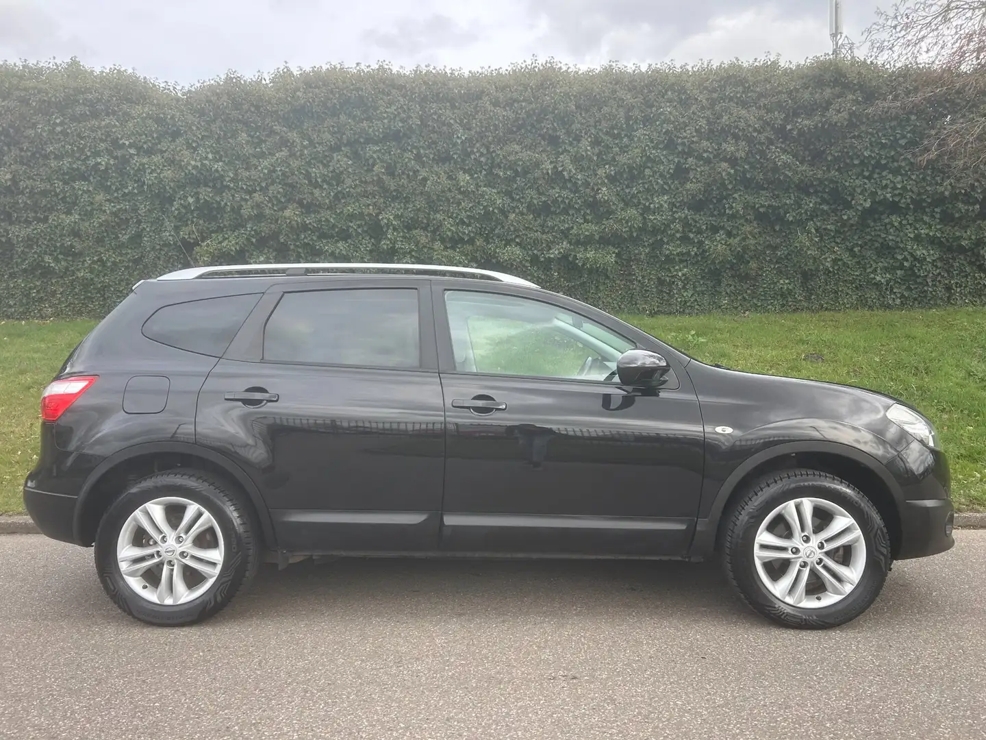 Nissan Qashqai+2 2.0 Optima - 7 zitter - Panoramadak - Clima - PDC Schwarz - 2