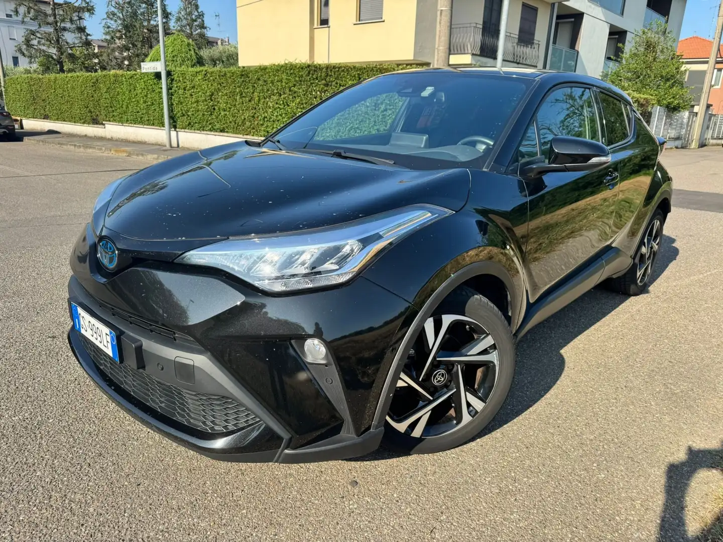 Toyota C-HR C-HR 1.8h Active e-cvt Nero - 2