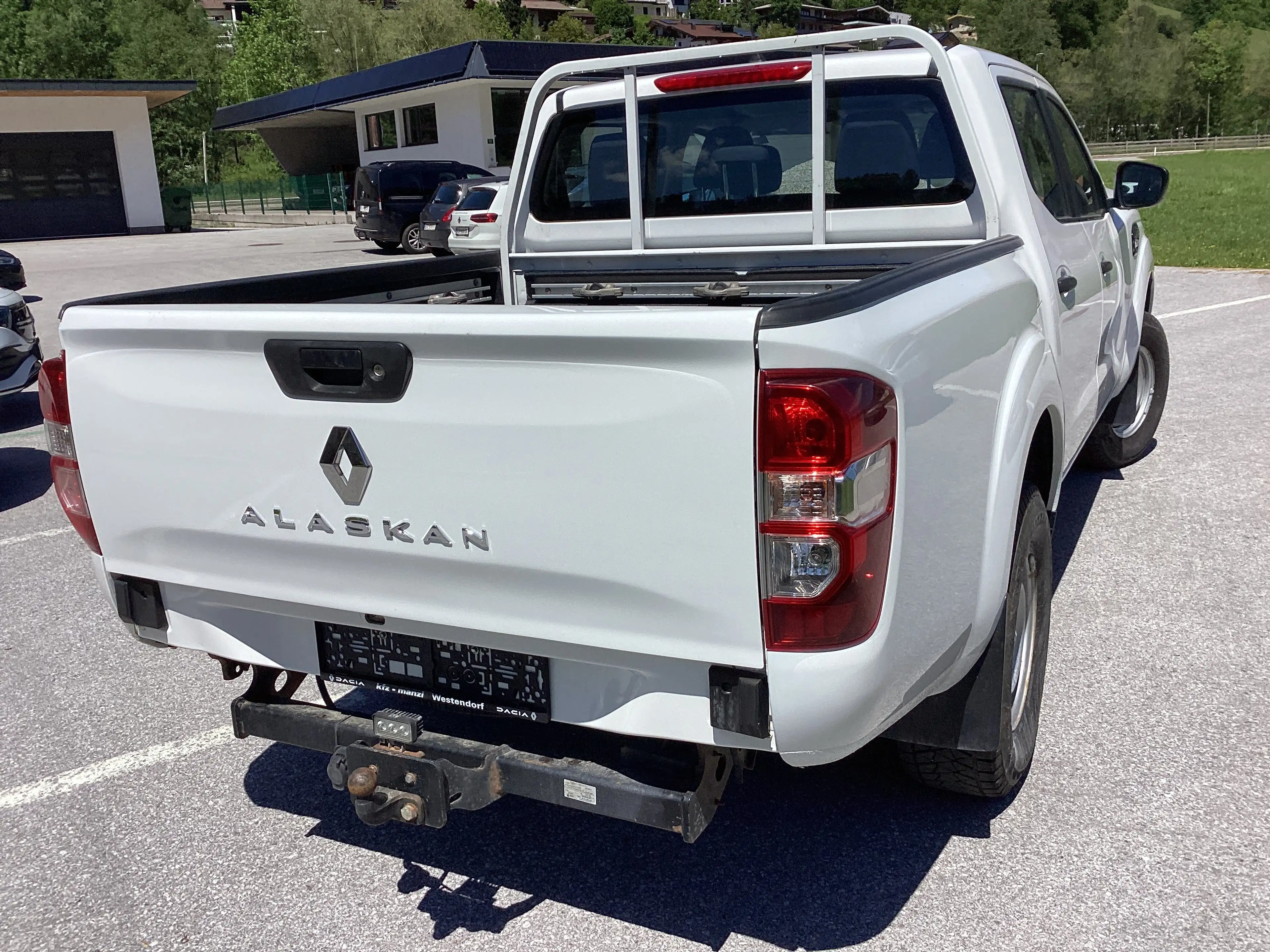 Renault Alaskan Alaskan DK ENERGY Turbo dCi 160 4WD Access Access — photo 3