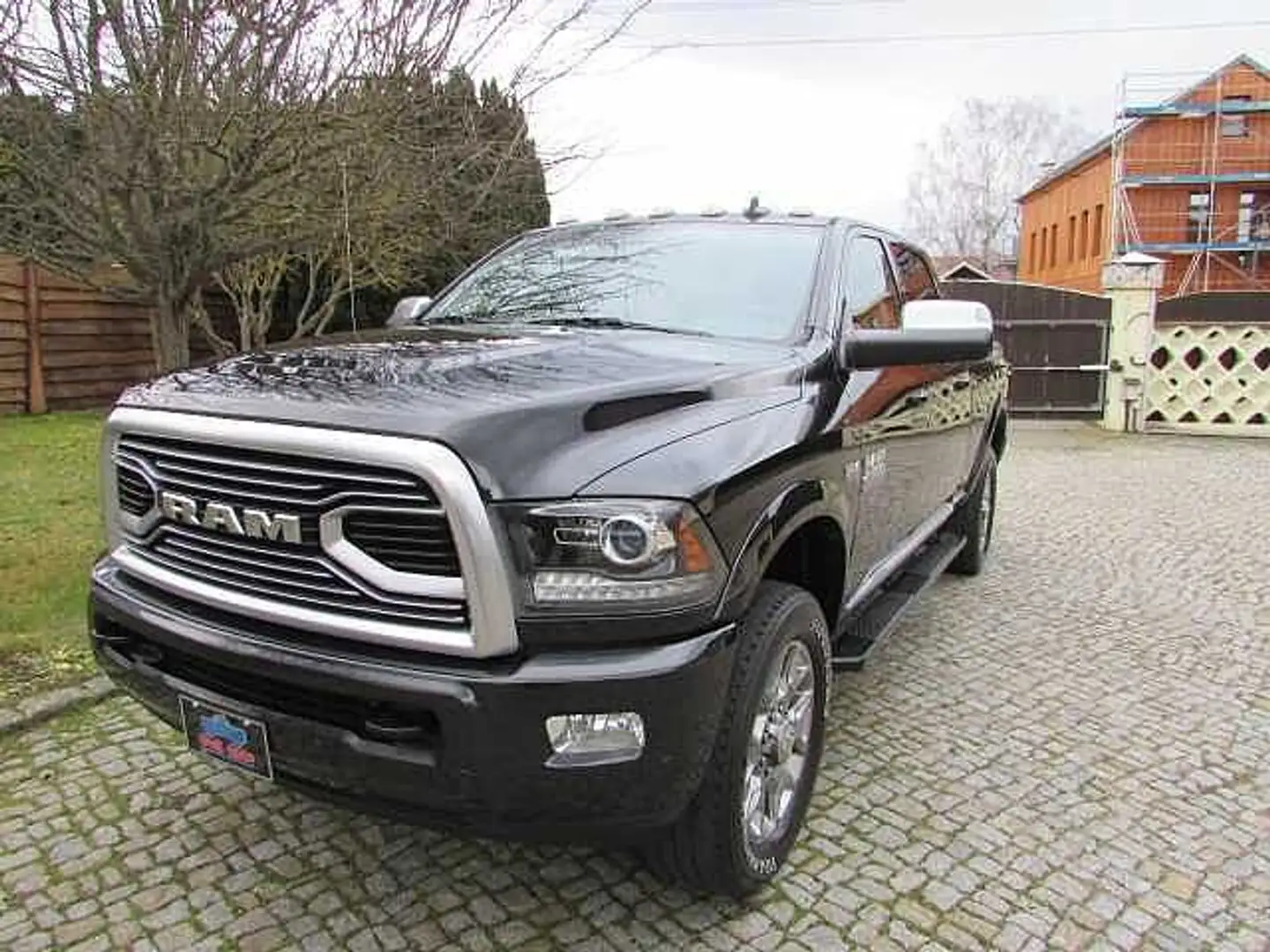 Dodge RAM 2500  Heavy Duty 6,4 Hemi Power Truck Limited Crew Negro - 1