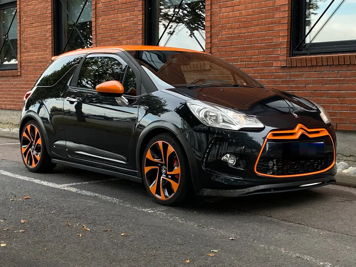 Citroen DS3 DS3 Racing Schwarz - 2