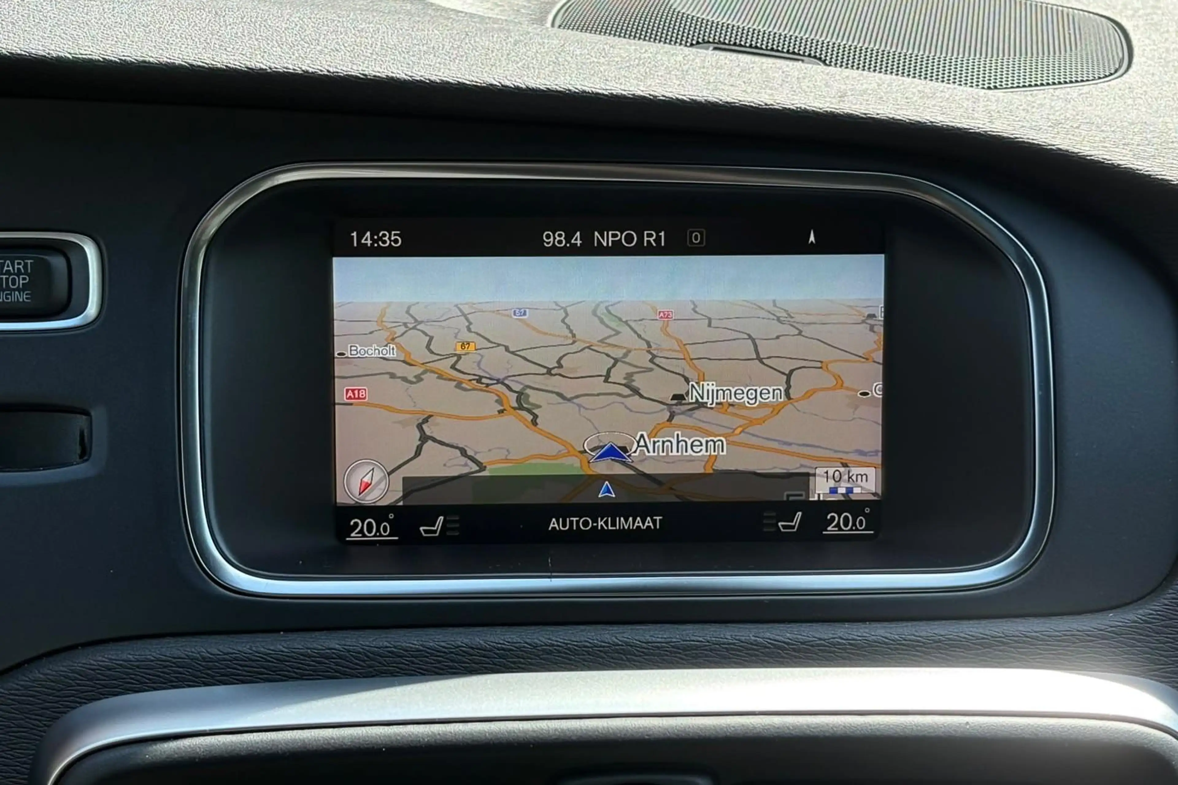 Volvo V40 1.5 T3 Polar+ Sport | Panoramadak | Verwarmbare vo — photo 11