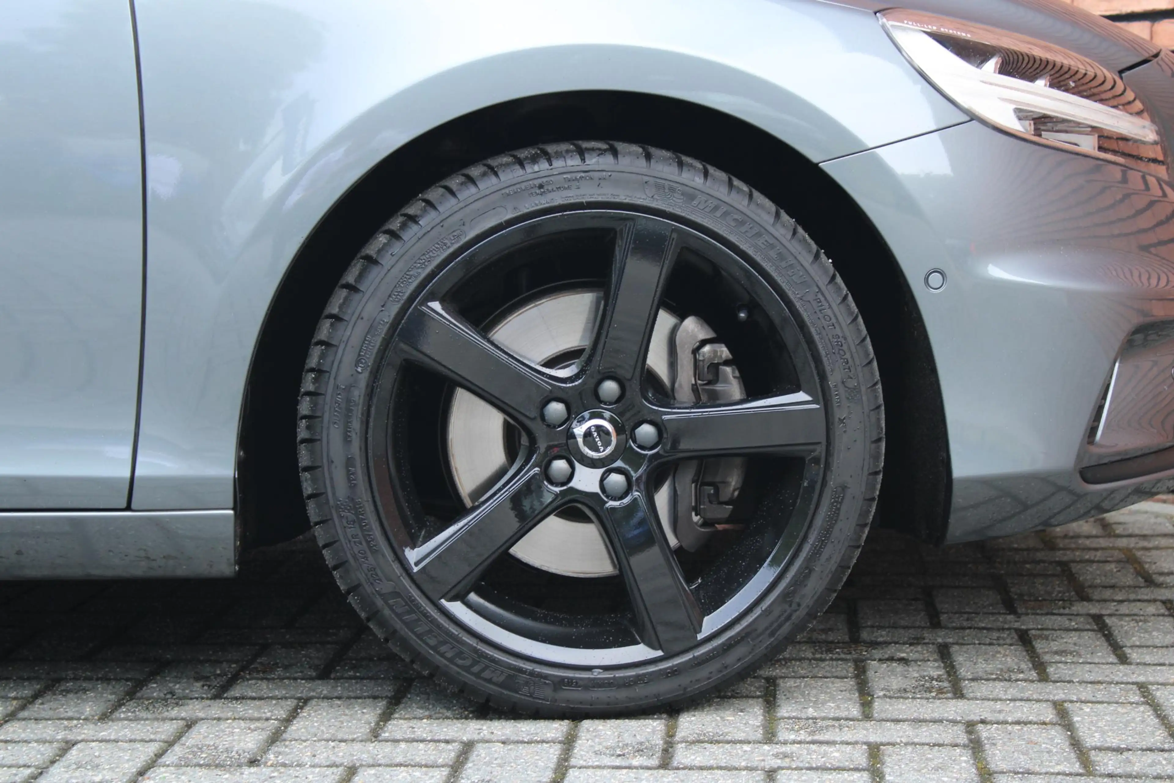 Volvo V40 1.5 T3 Polar+ Sport | Panoramadak | Verwarmbare vo — photo 8