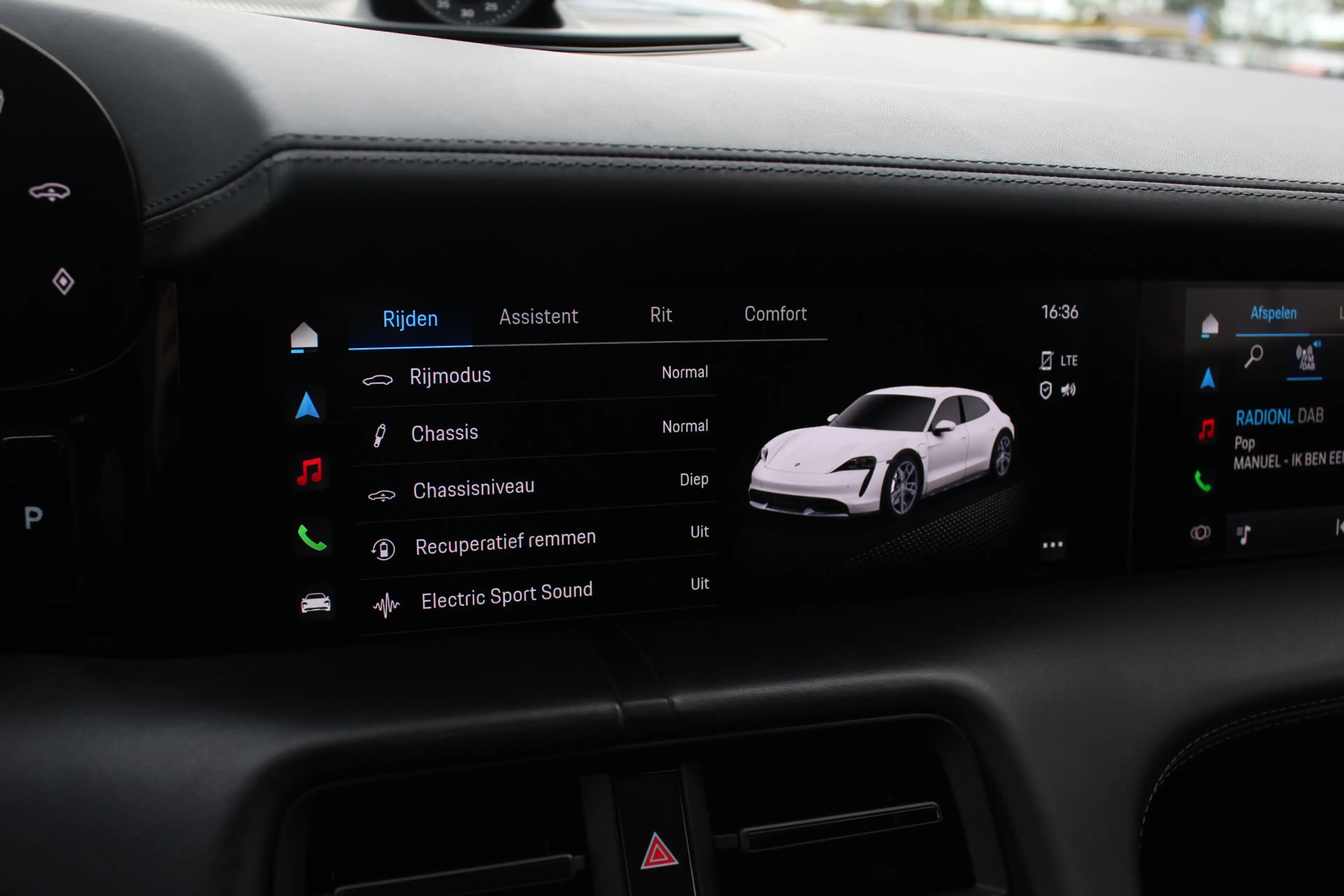 Porsche Taycan Cross Turismo 4 93 kWh / SOH 93,3% / Panoramadak / — photo 23