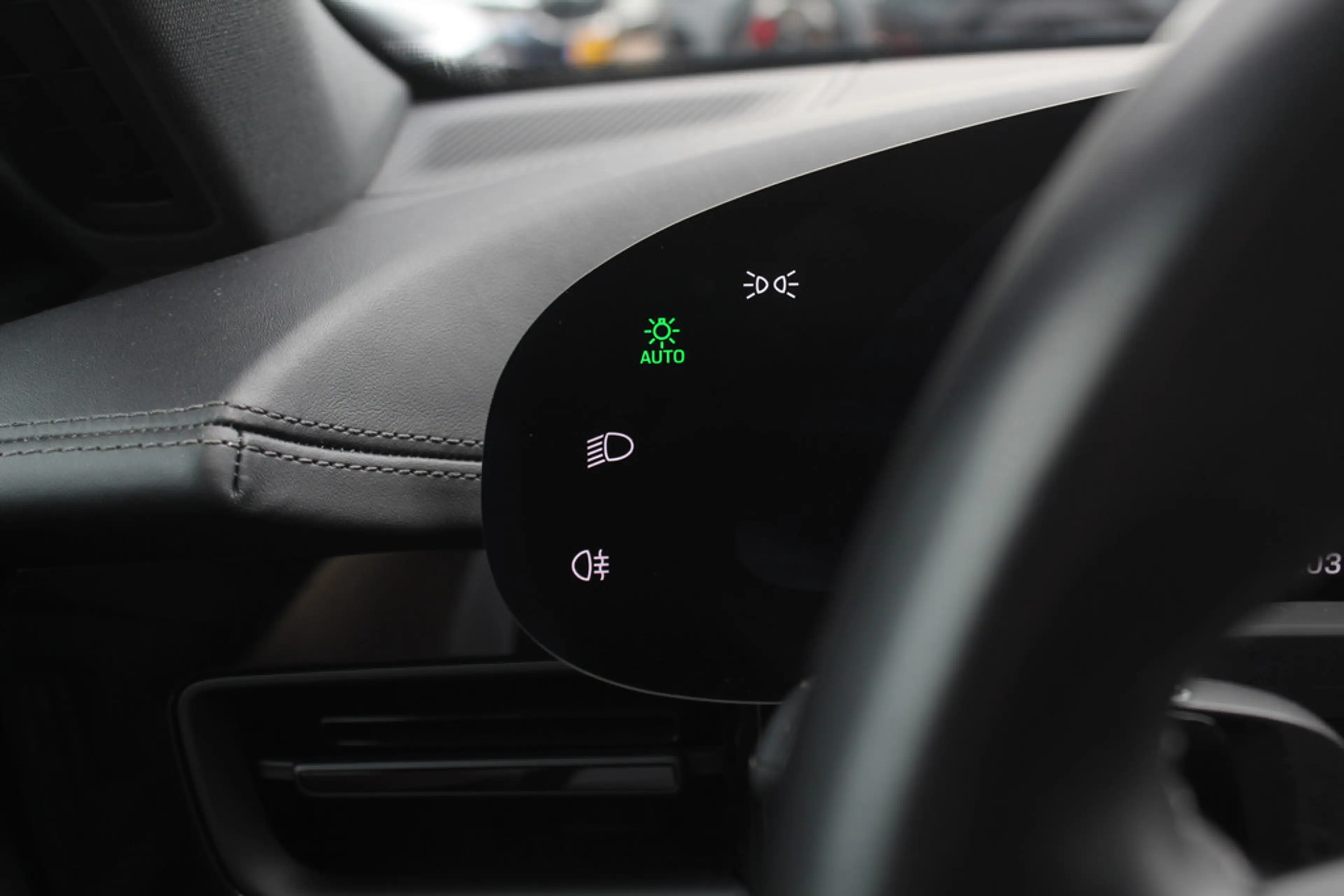 Porsche Taycan Cross Turismo 4 93 kWh / SOH 93,3% / Panoramadak / — photo 34