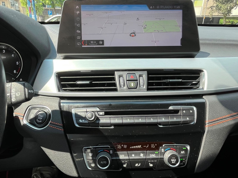 BMW X1 xDrive 20d Sport Line Head-Up, Facelift — photo 15