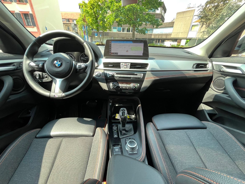 BMW X1 xDrive 20d Sport Line Head-Up, Facelift — photo 9