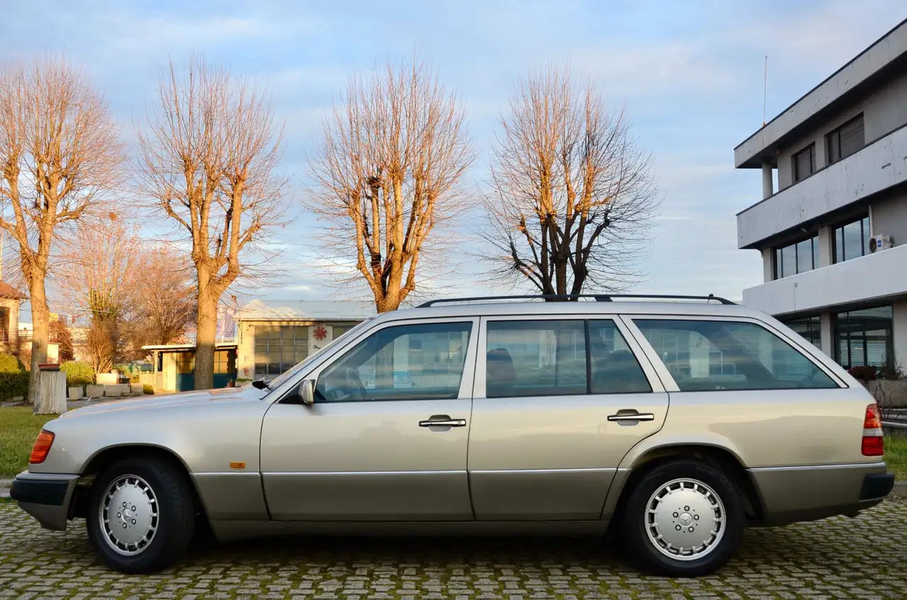Mercedes-Benz 200 TE Station Wagon 122cv , ASI, foto 3