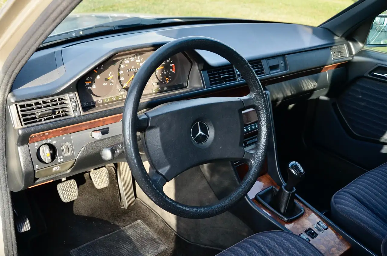 Mercedes-Benz 200 TE Station Wagon 122cv , ASI, foto 8