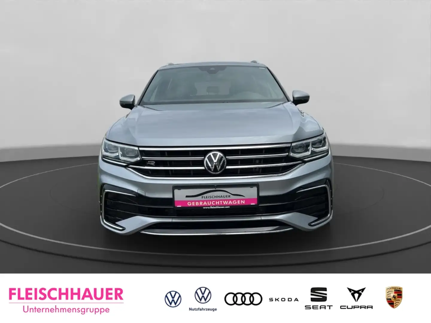Volkswagen Tiguan Allspace 4Motion R-Line 2,0 TDI DSG+PANO Silber - 2