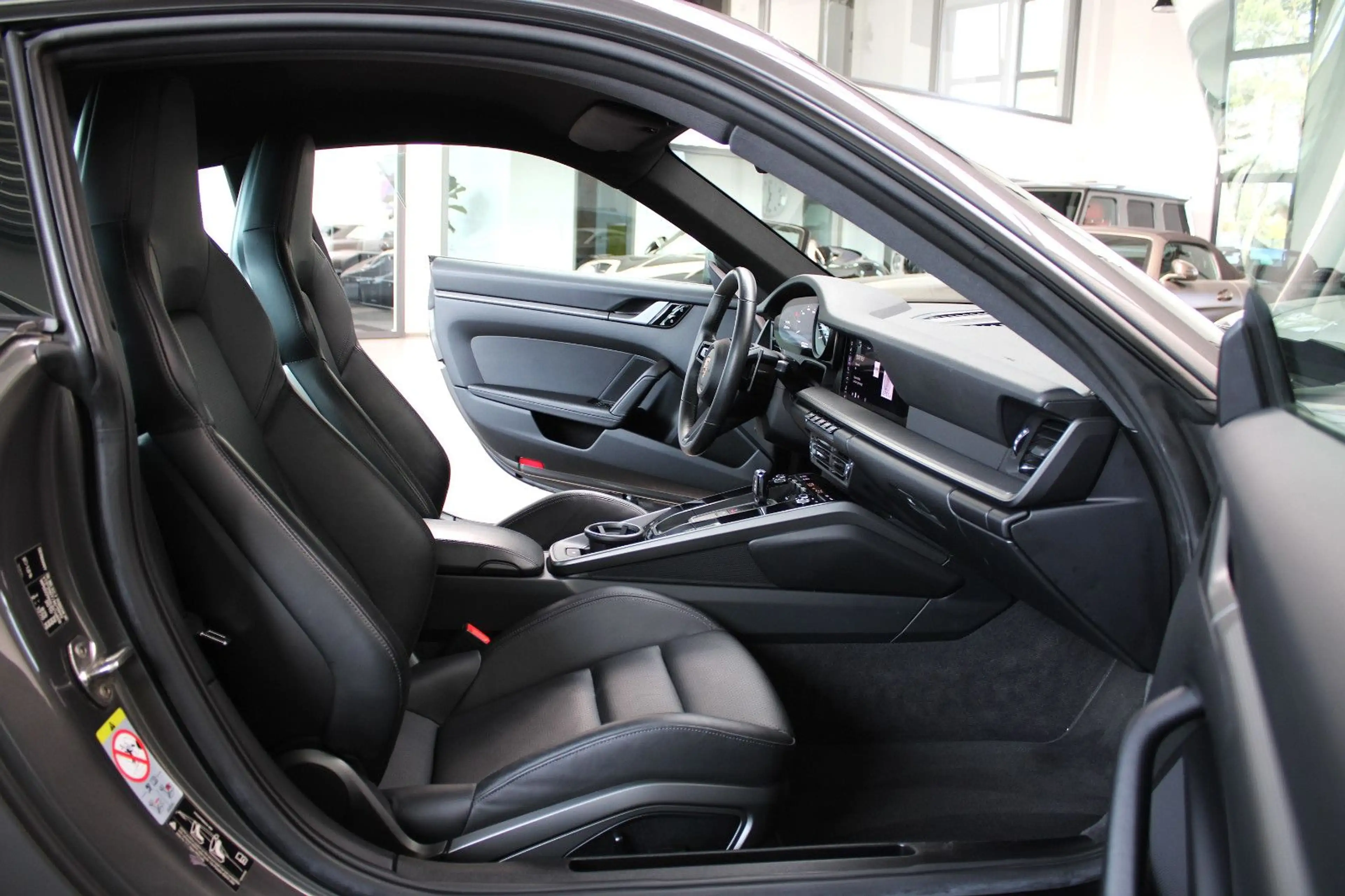 Porsche 992 CARRERA 4S * SPORT-DESIGN * APPROVED NEU! — photo 14