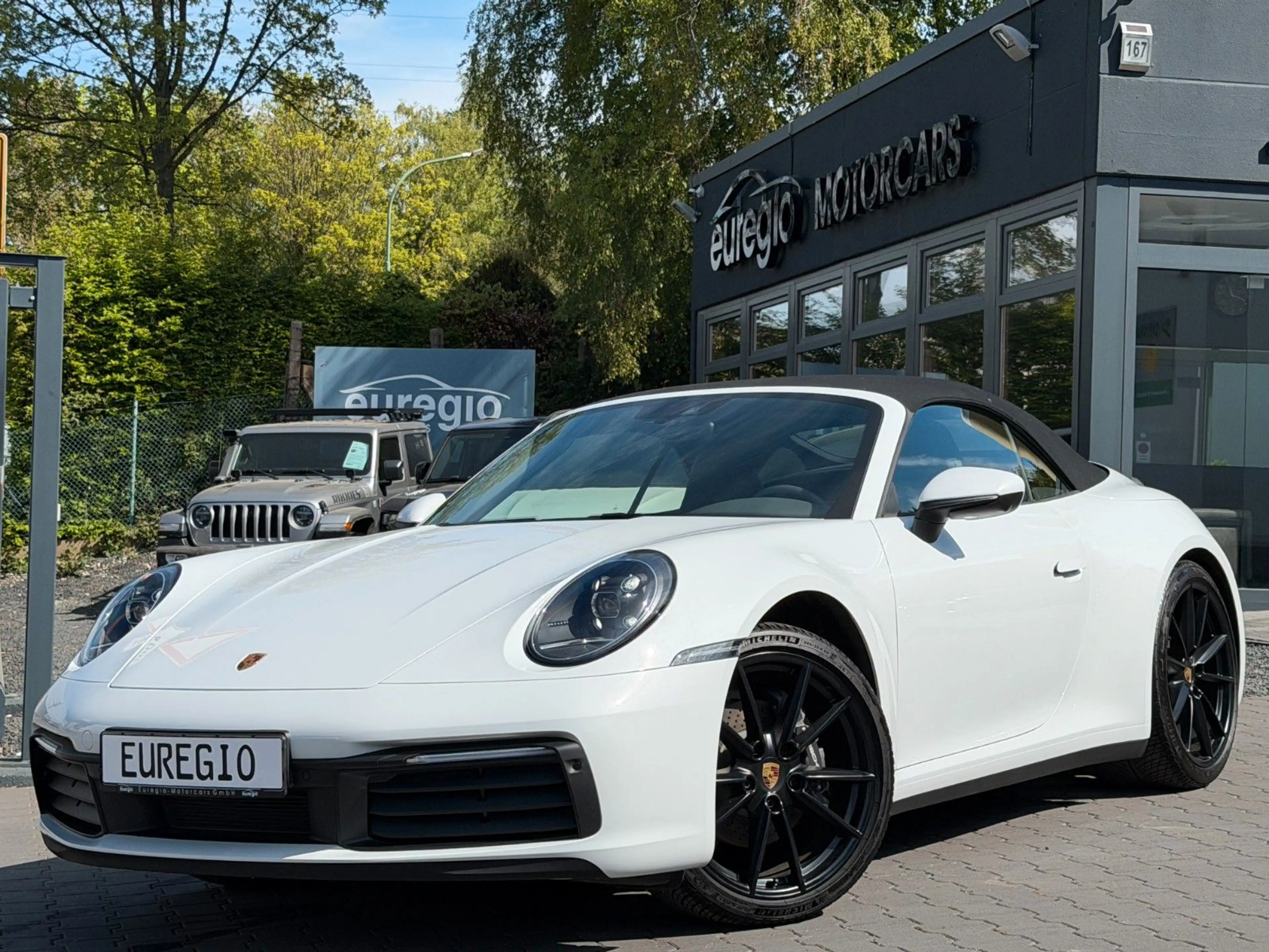 Porsche 911 Carrera Cabrio -Lift - 1 Hand Approved 02/28 — photo 2