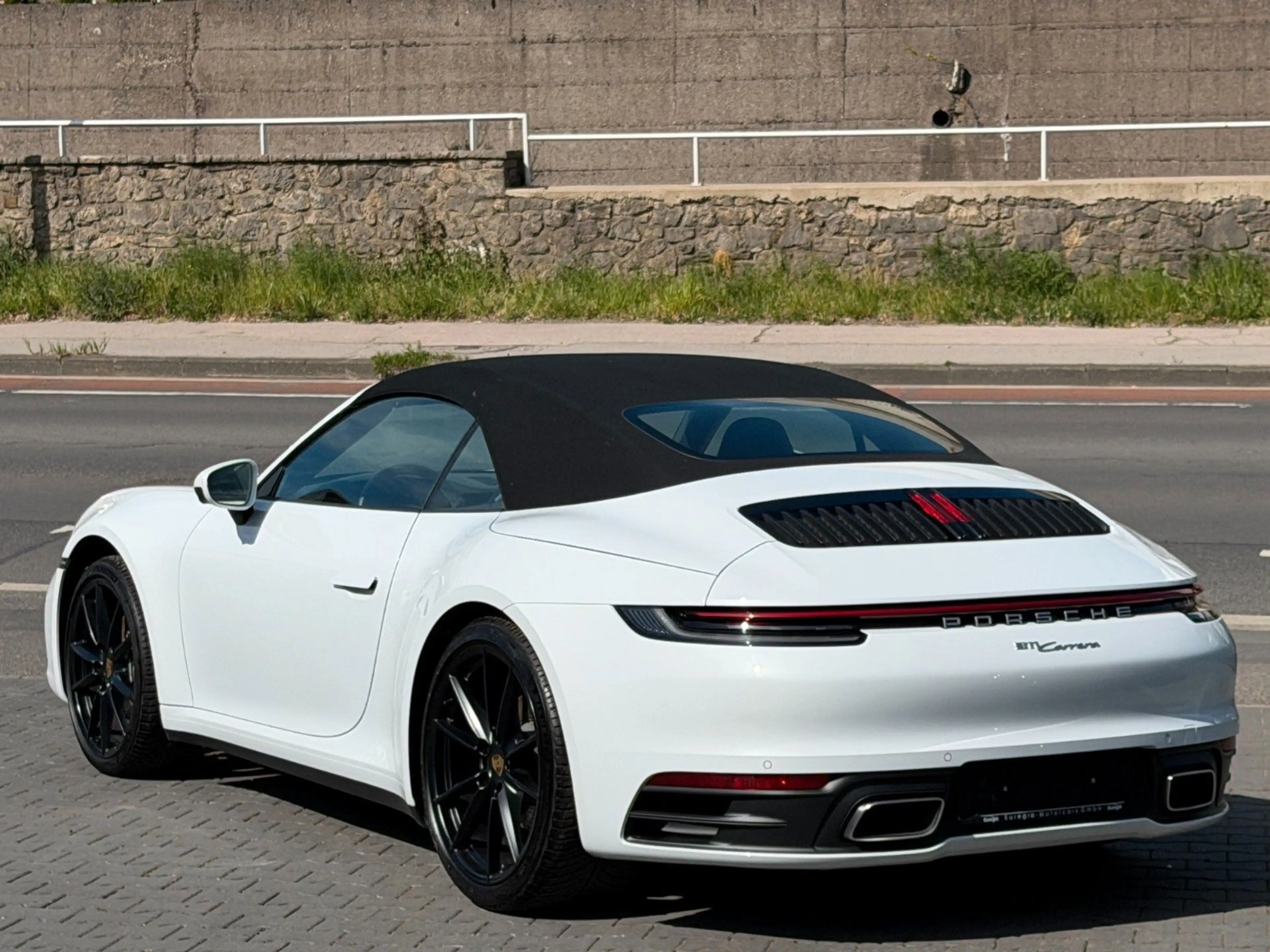Porsche 911 Carrera Cabrio -Lift - 1 Hand Approved 02/28 — photo 14
