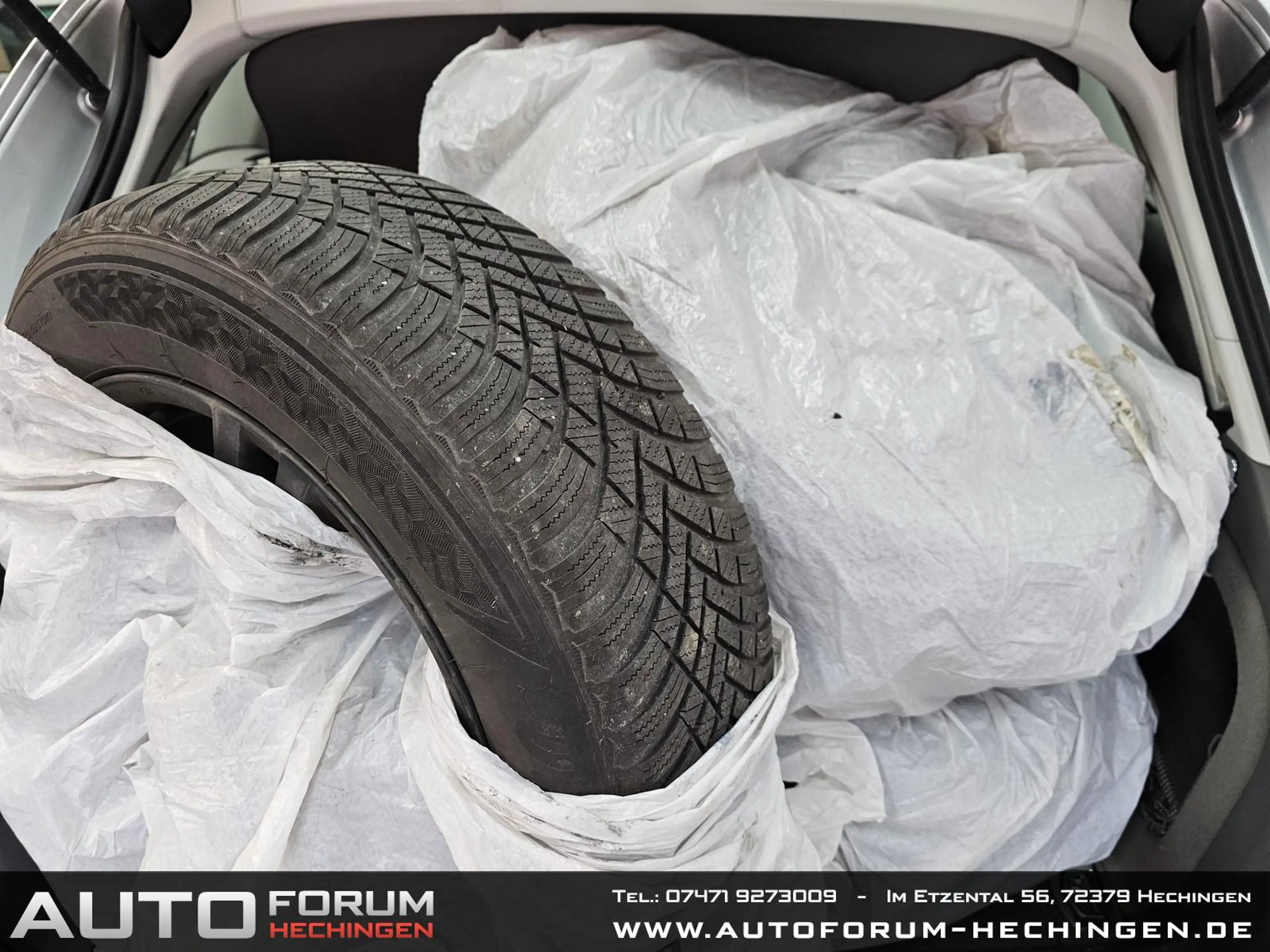 Audi A4 1.8 Avant Ambiente Automatik — photo 7