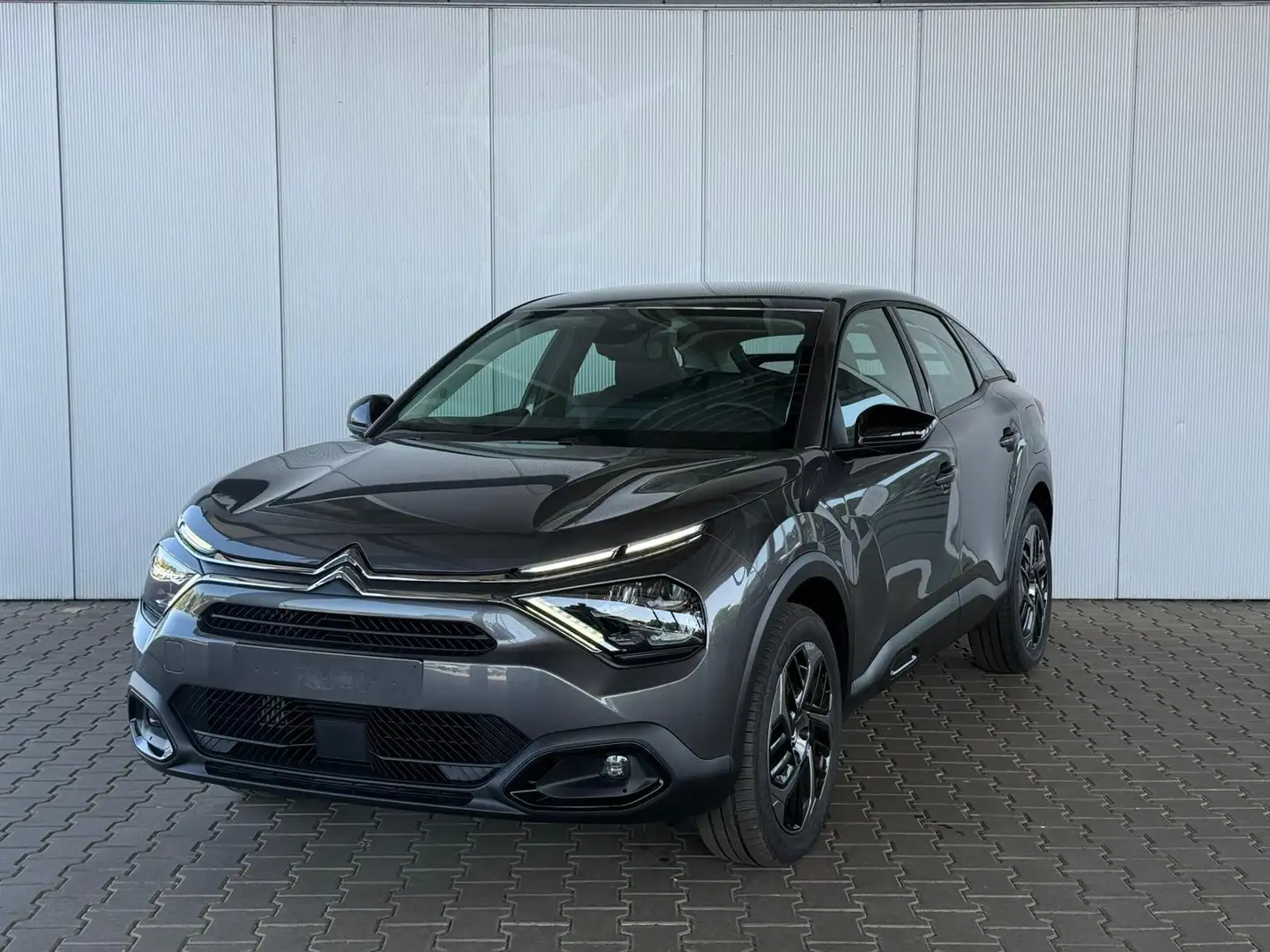 Citroen C4 Plus 1.2 ESS 130 PS EAT8 / Navi PDC m.Kamera LE... Grau - 1