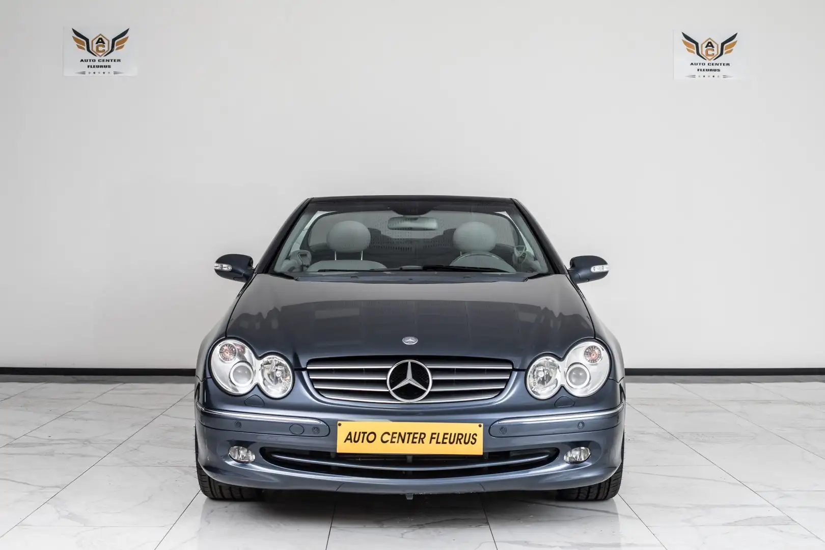 Mercedes-Benz CLK 200 Kompressor Elegance Cabriolet 1.8L Essence Bleu - 2