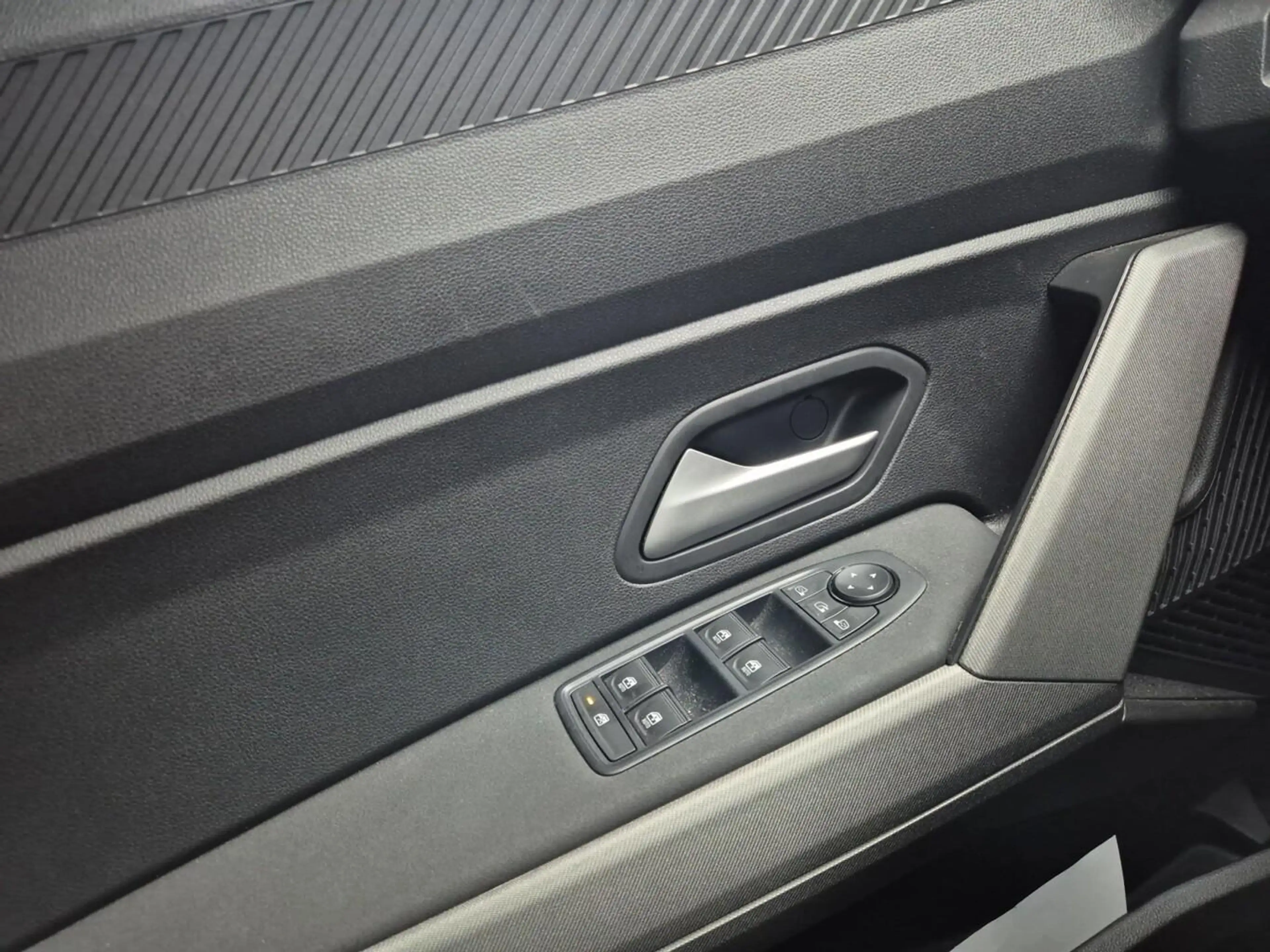 Dacia Bigster Journey 1.8 Hybrid 155 Aut. Pano Nav PDC 115 kW... — photo 11