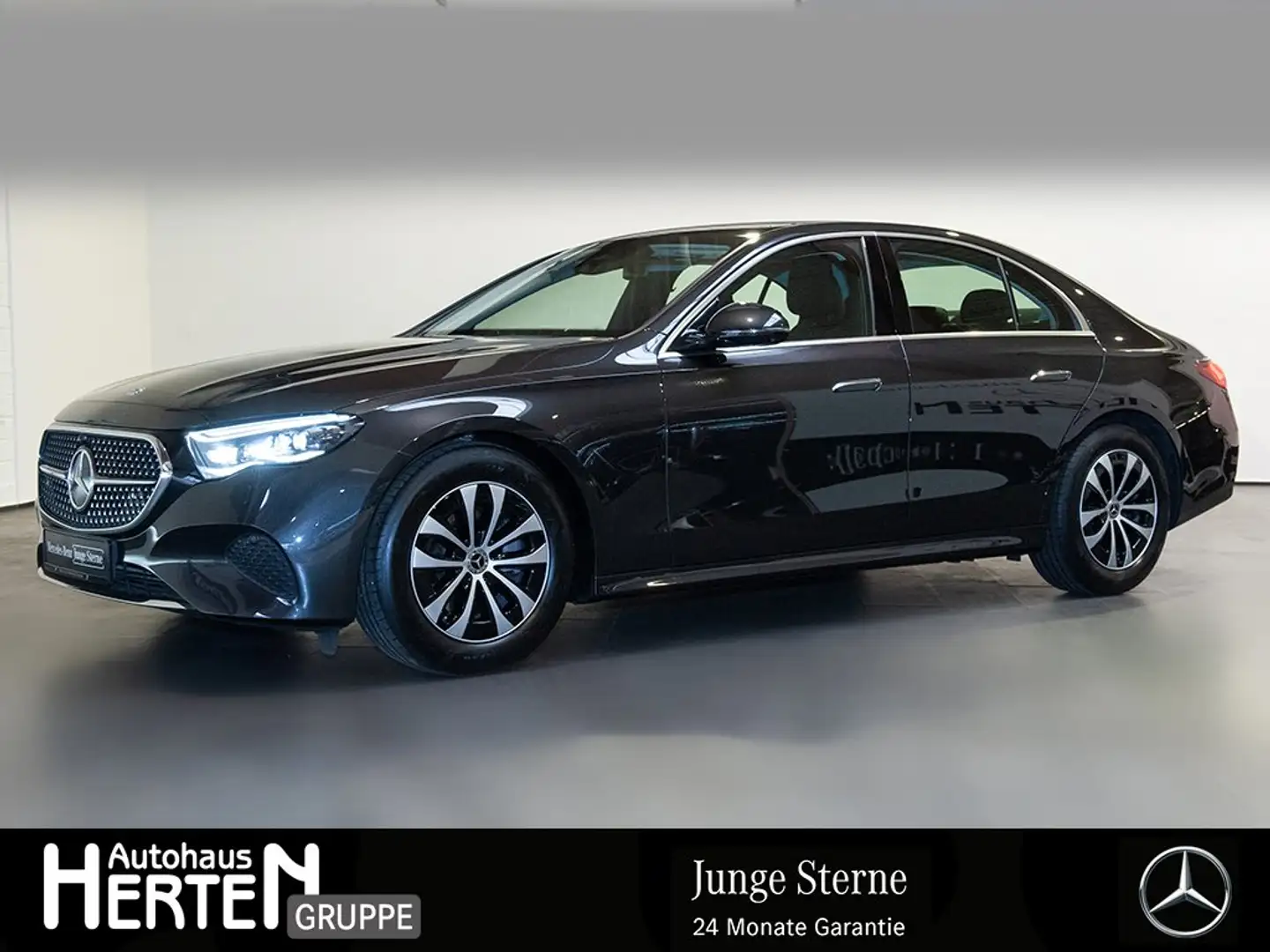 Mercedes-Benz E 220 d+AVANTGARDE+WINTER-P.+360°+DIGITAL+KEYLES Grau - 1