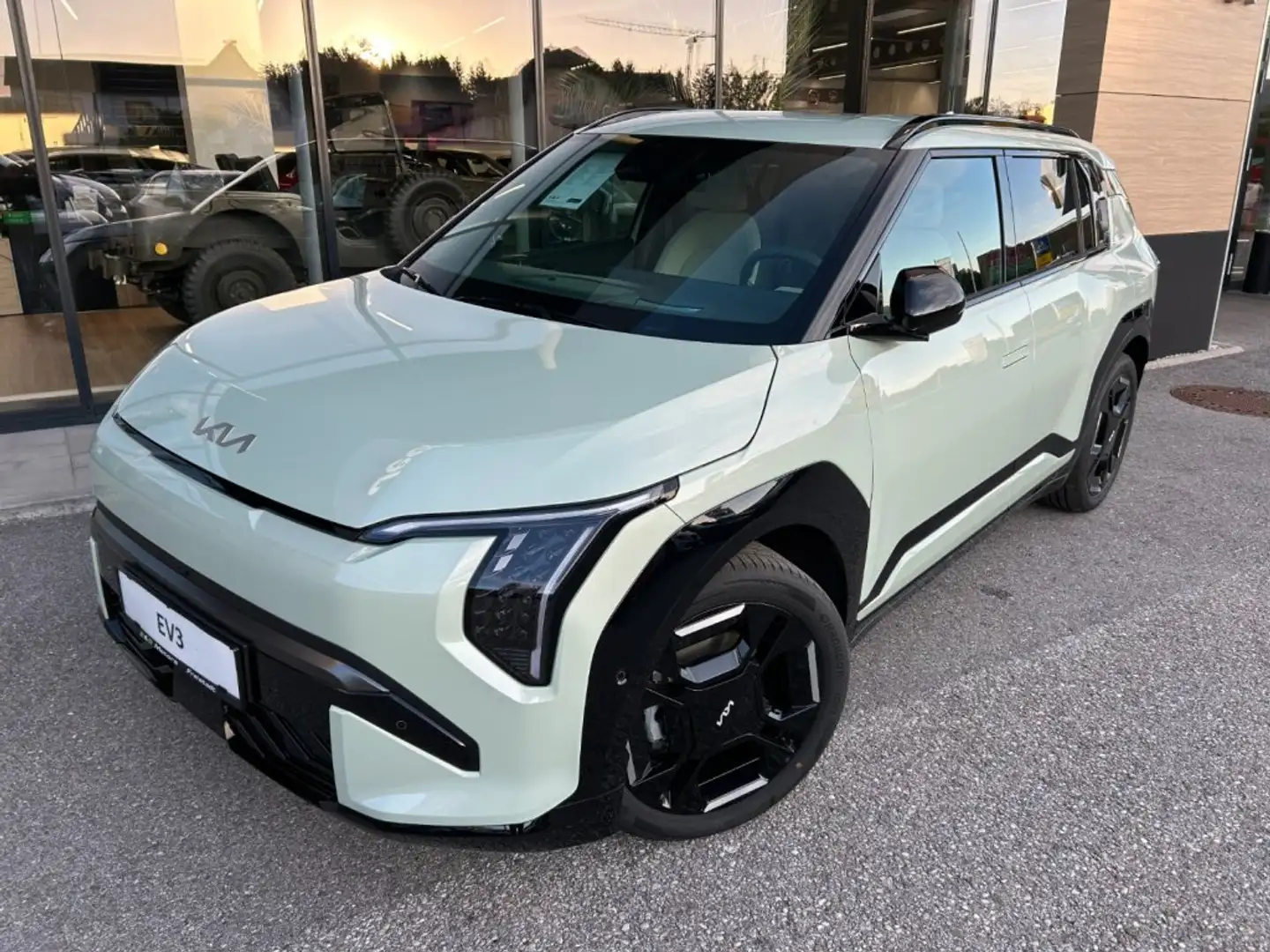 Kia EV3 GT-Line 81,4 kWH AT FWD 204 Grün - 1
