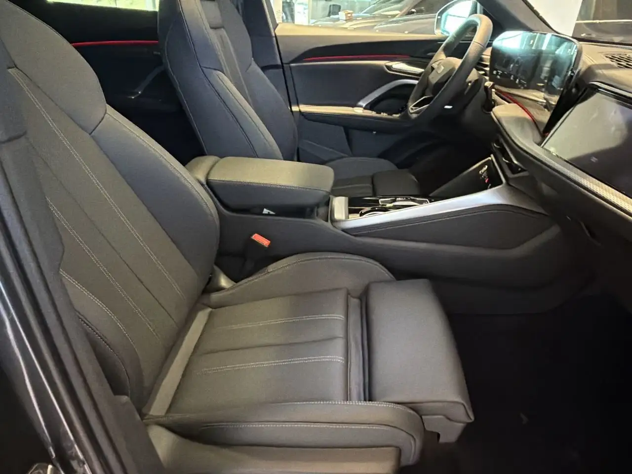 Audi Q5 снимка Audi Q5