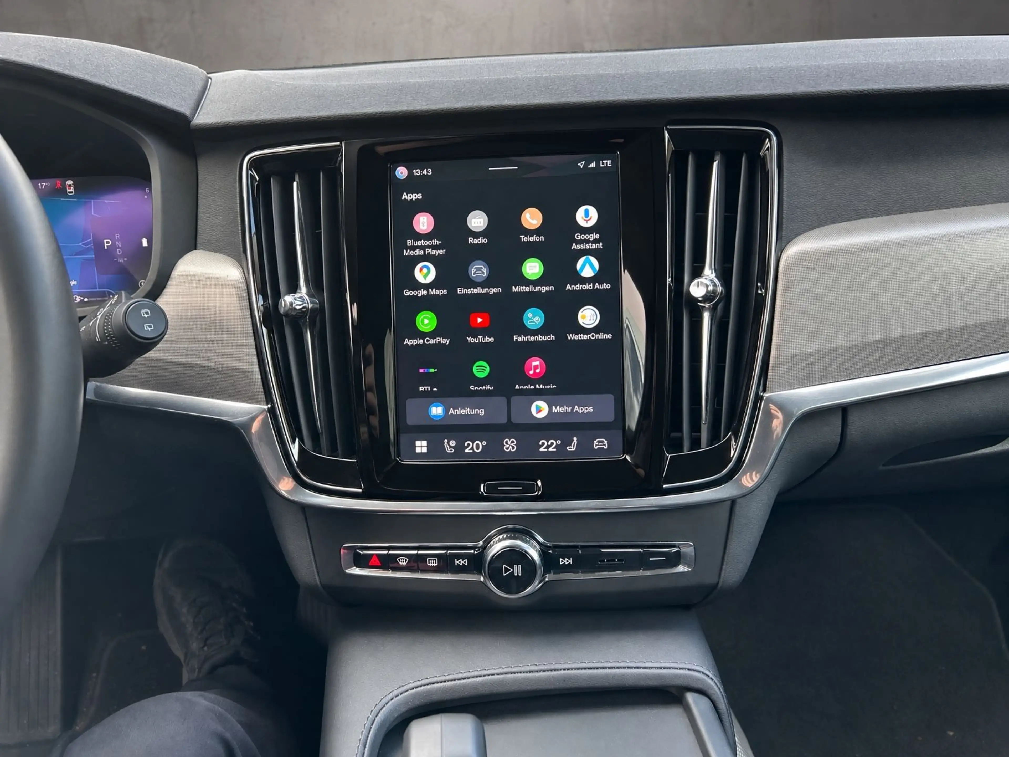 Volvo V90 Kombi MomentumPro 1.Hand Standheizung Kamera — photo 8