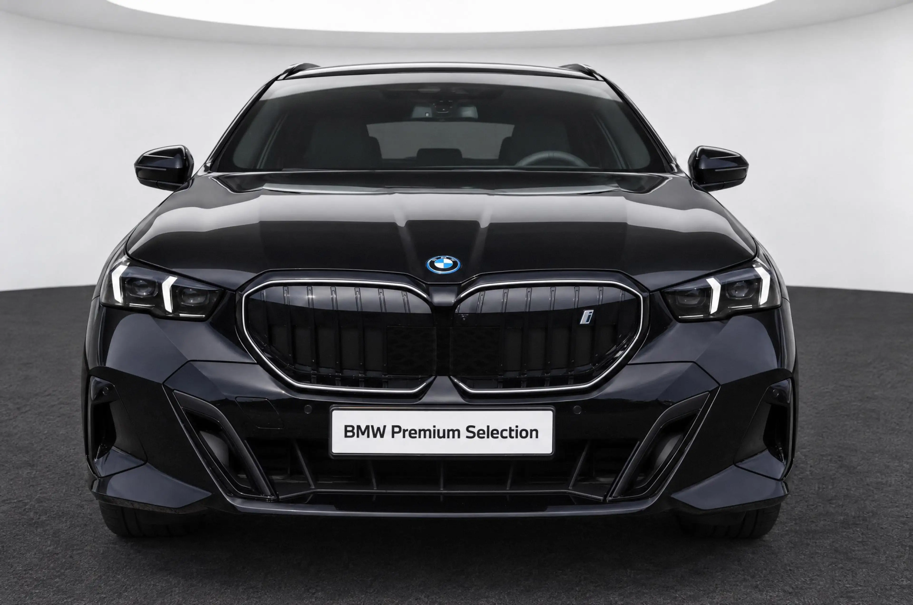 BMW i5 Touring eDrive40 M Sport / Panoramadak / Trekhaak — photo 6