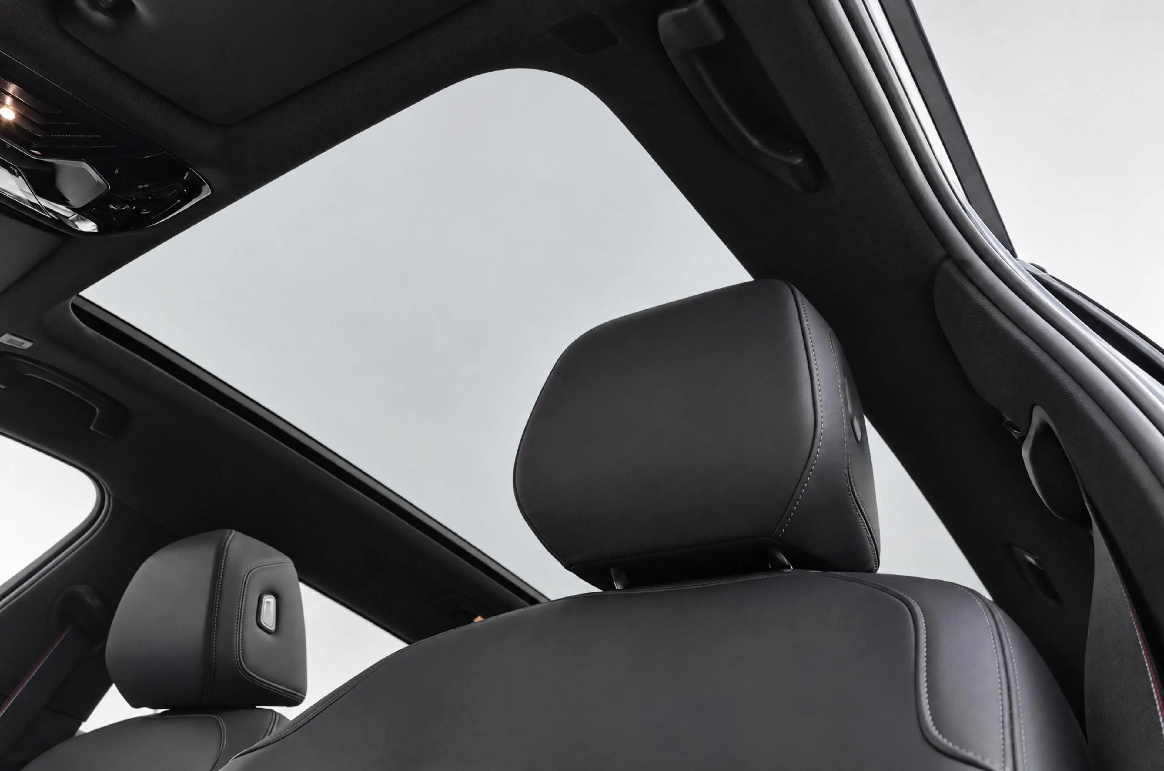 BMW i5 Touring eDrive40 M Sport / Panoramadak / Trekhaak — photo 15