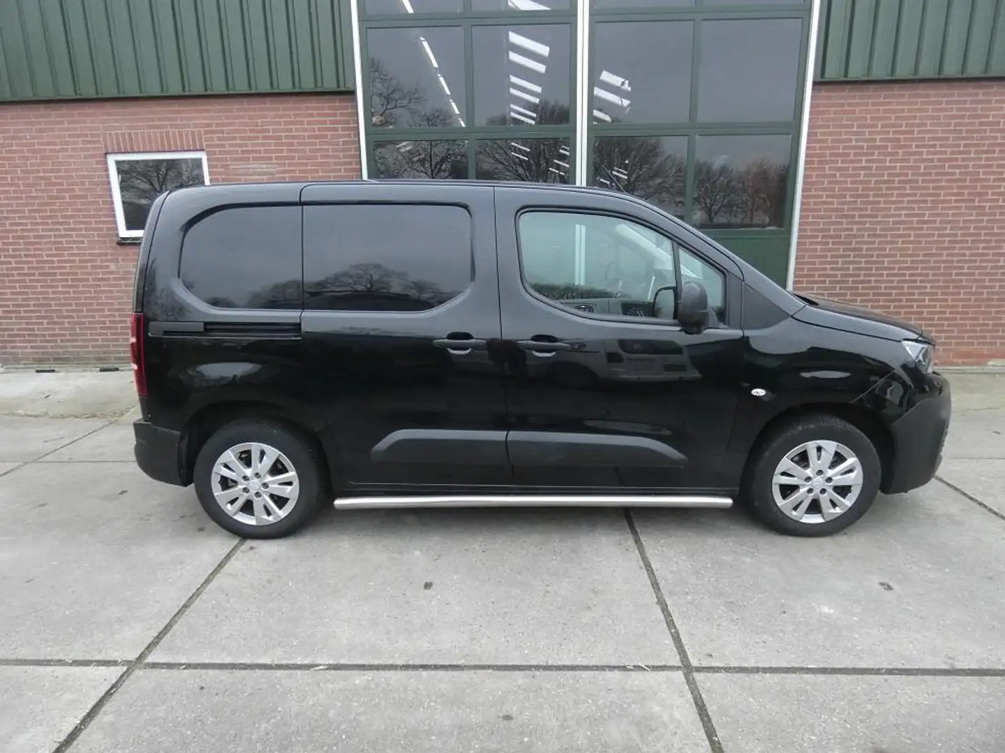 Peugeot Partner 1.5 BlueHDI Asphalt *navi/camera*102pk*marge Noir - 2