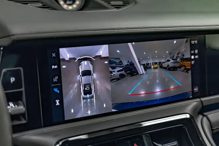 Porsche Panamera 2025, foto 9