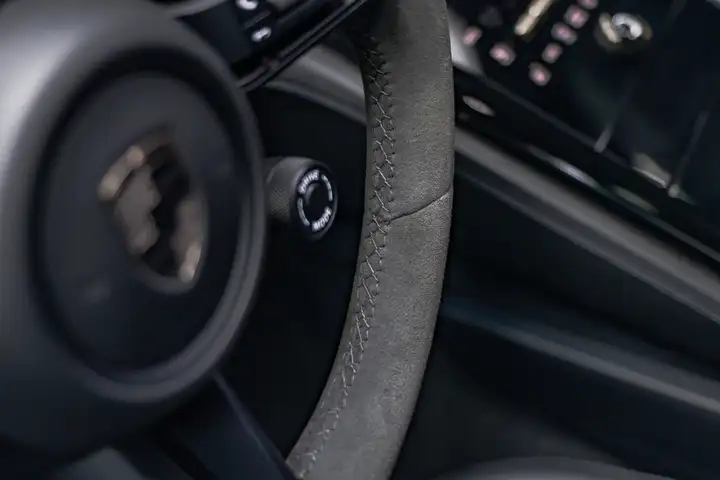 Porsche Panamera 2025, foto 30