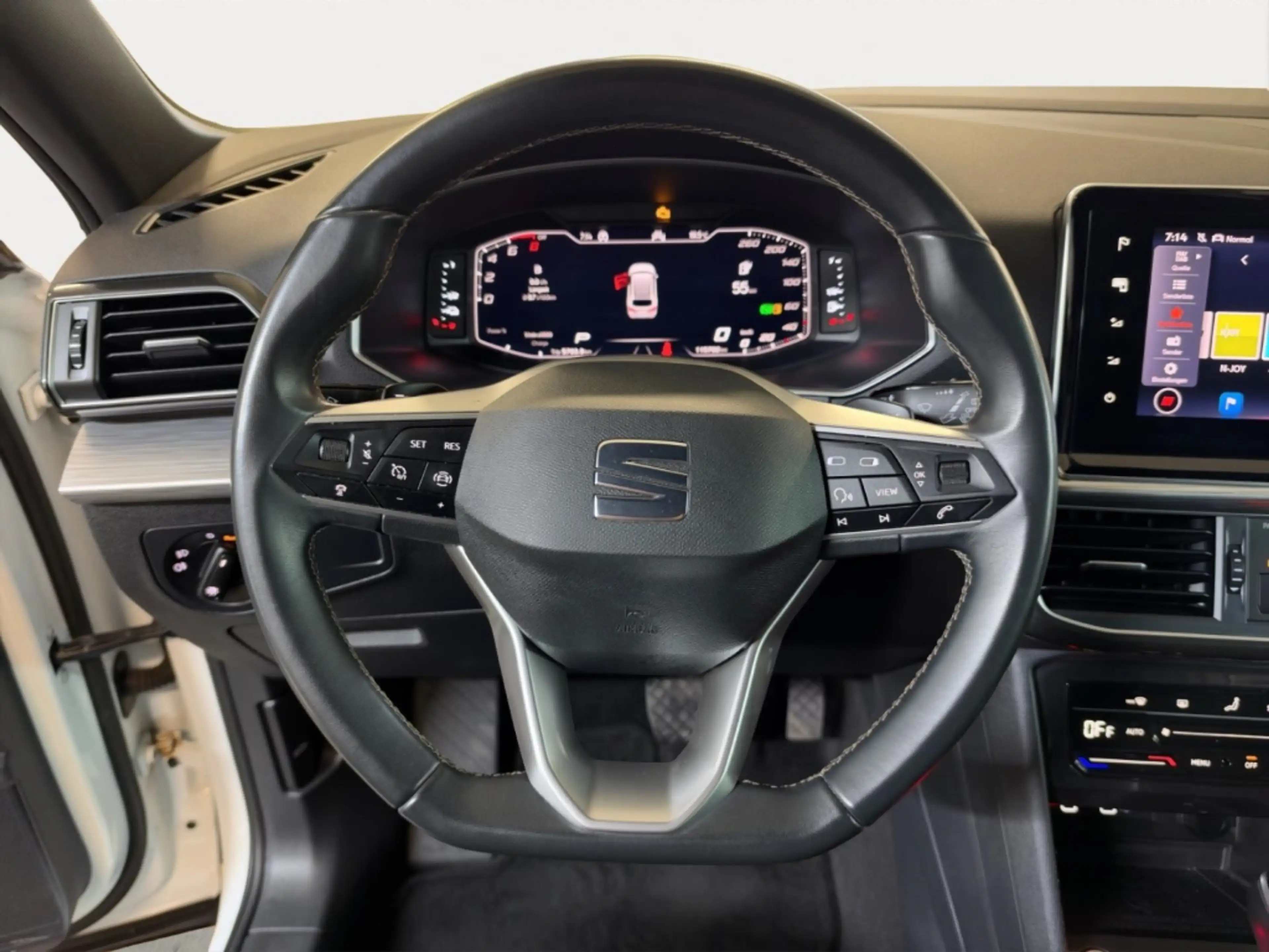 SEAT Tarraco 1.4 4-HYBRID Xperience Alu LED AHK Kamera Navi Iso — photo 9