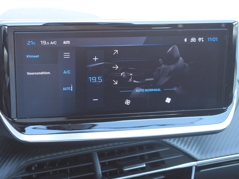 Peugeot e-2008 EV GT 54 kWh SOH 94% | CAMERA MET SENSOREN | NAVI — photo 14