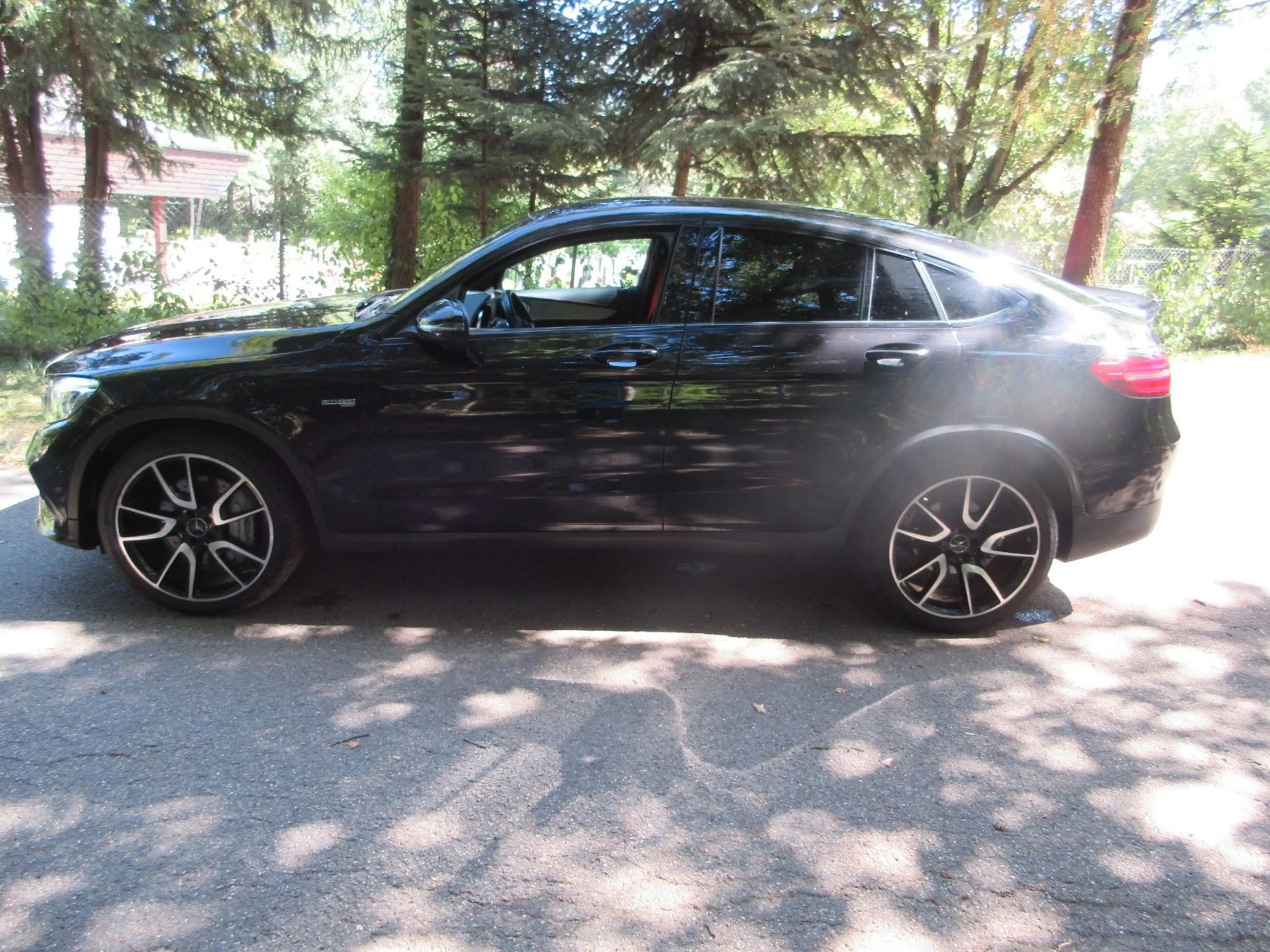 Mercedes-Benz GLC 43 AMG Coupe 4Matic/Navi/LED/Distronic/ — photo 3